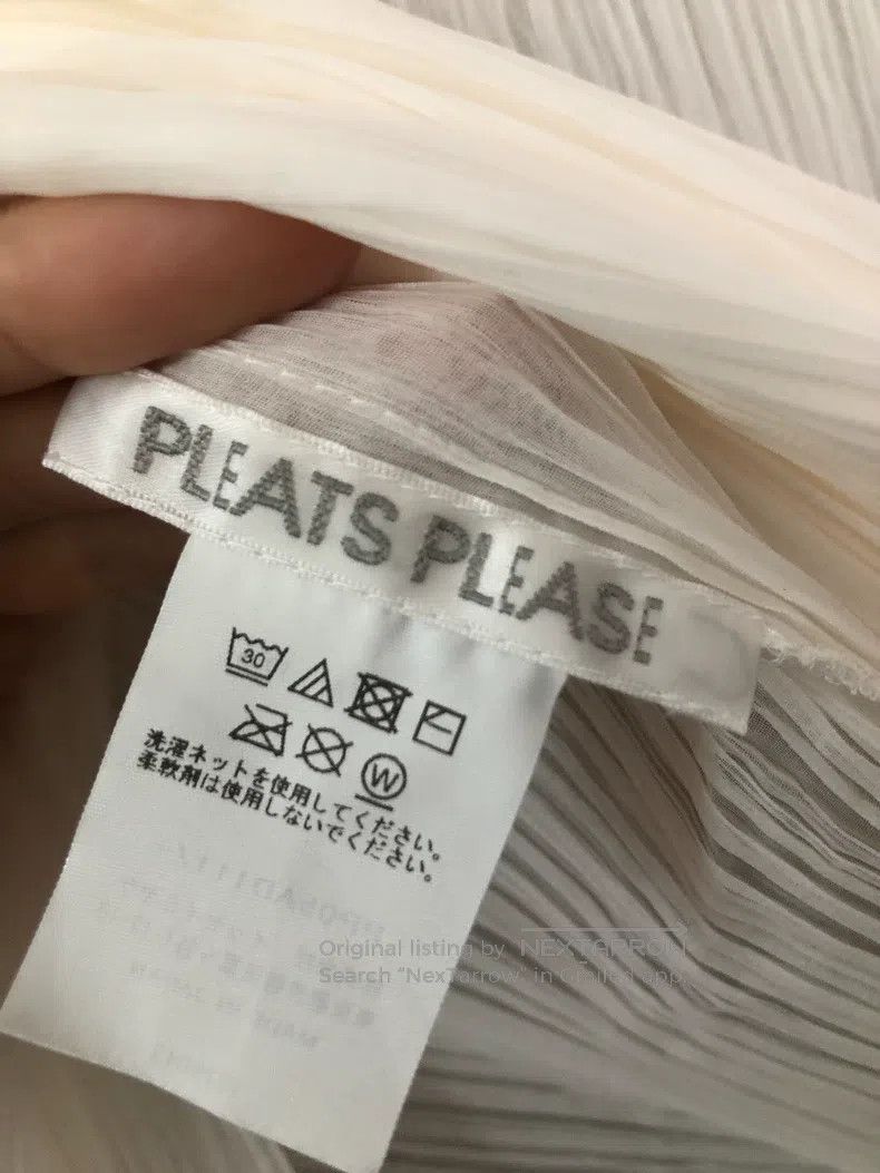 Issey Miyake Issey Miyake Pleated Shawl White Size ONE SIZE - 3 Thumbnail