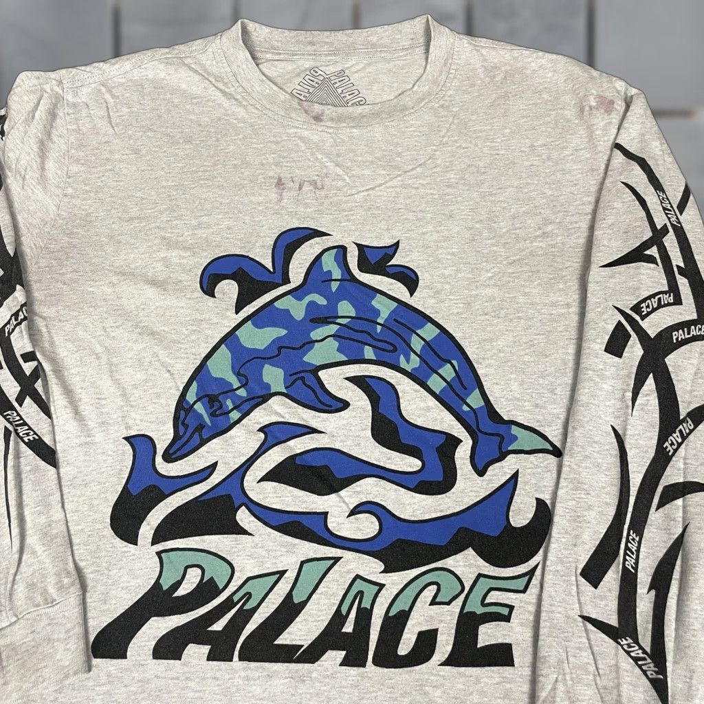 Palace Palace T Shirt Mens M Gray Logo Dolphin Sleeve Hits Rare Tee M Shirt Mens Gray Logo Dolphin Sleeve Hits Rare Tee Size US M / EU 48-50 / 2 - 1 Thumbnail