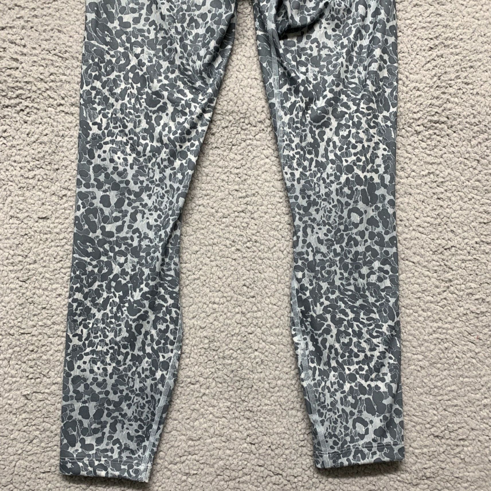 Vintage JoyLab Leggings Women Size S Blue Leopard High-Rise Hidden Key Pocket Skinny Compression Pockets Size 26" / US 2 / IT 38 - 6 Thumbnail
