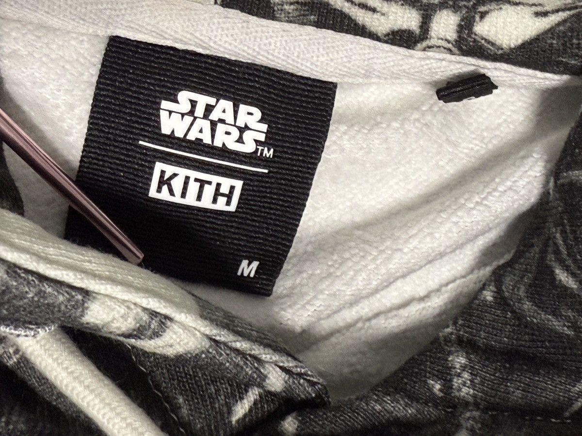 Kith Kith Star Wars Vadeer Illustration Hoodie - Waffle Deadstock Size US M / EU 48-50 / 2 - 7 Thumbnail