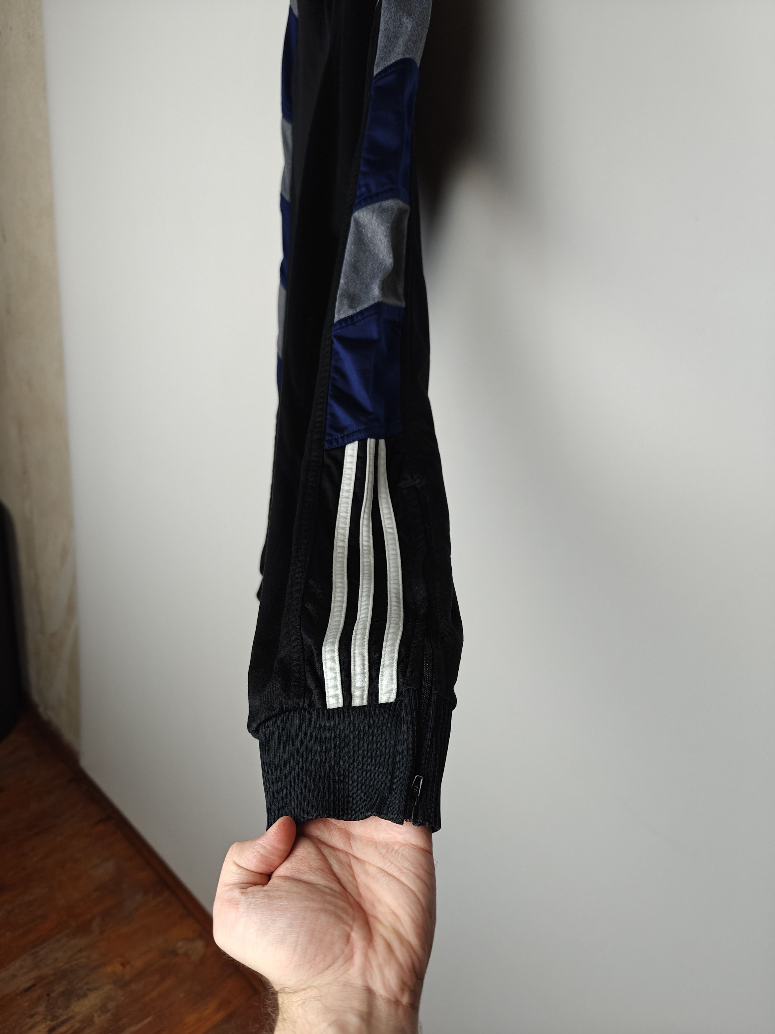 Adidas VTG Adidas Track Pants D4 Casual Trousers Black size S Size US 31 - 7 Thumbnail