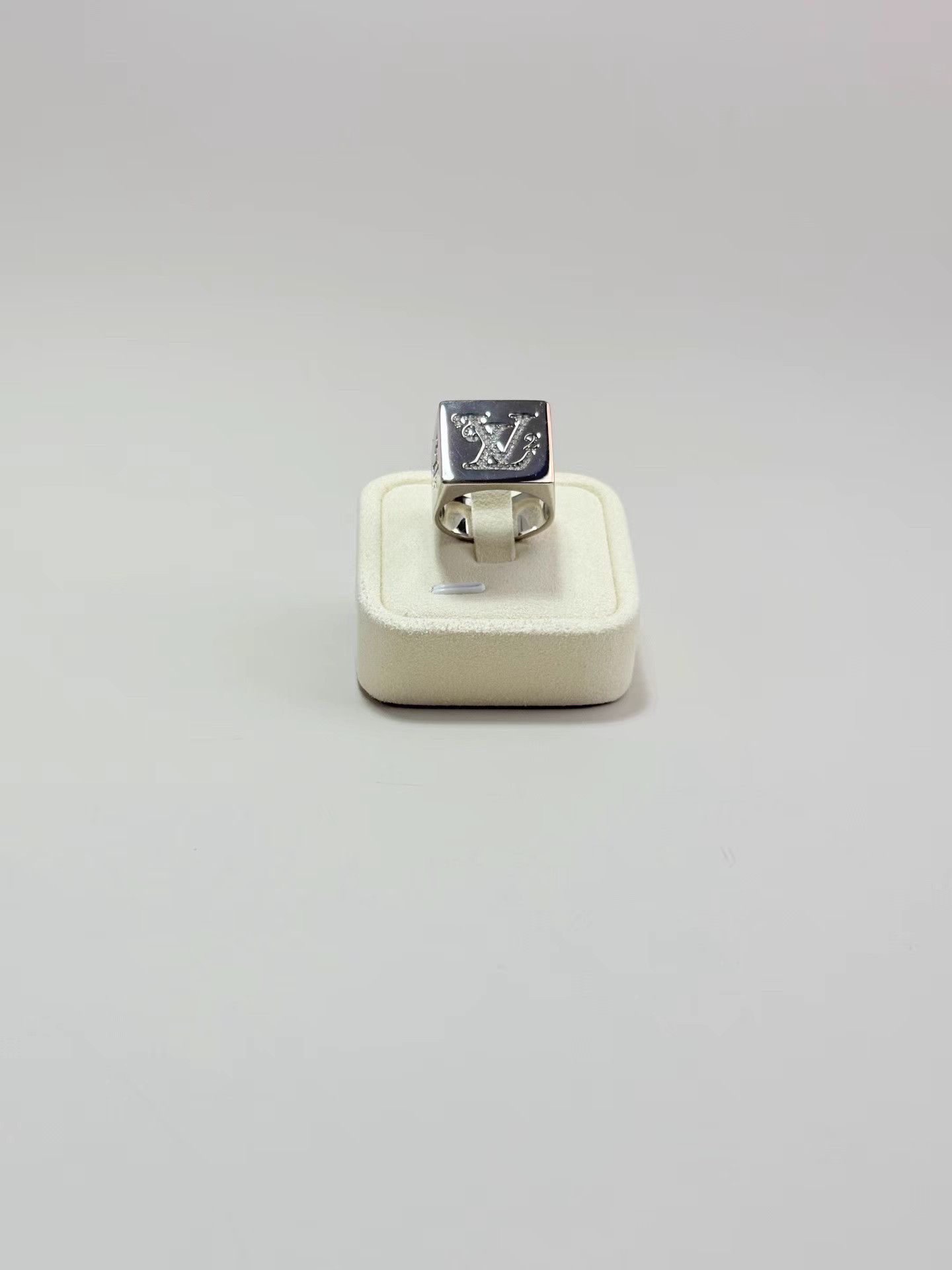 Louis Vuitton LV x NIGO Ring K1 Size ONE SIZE - 4 Thumbnail