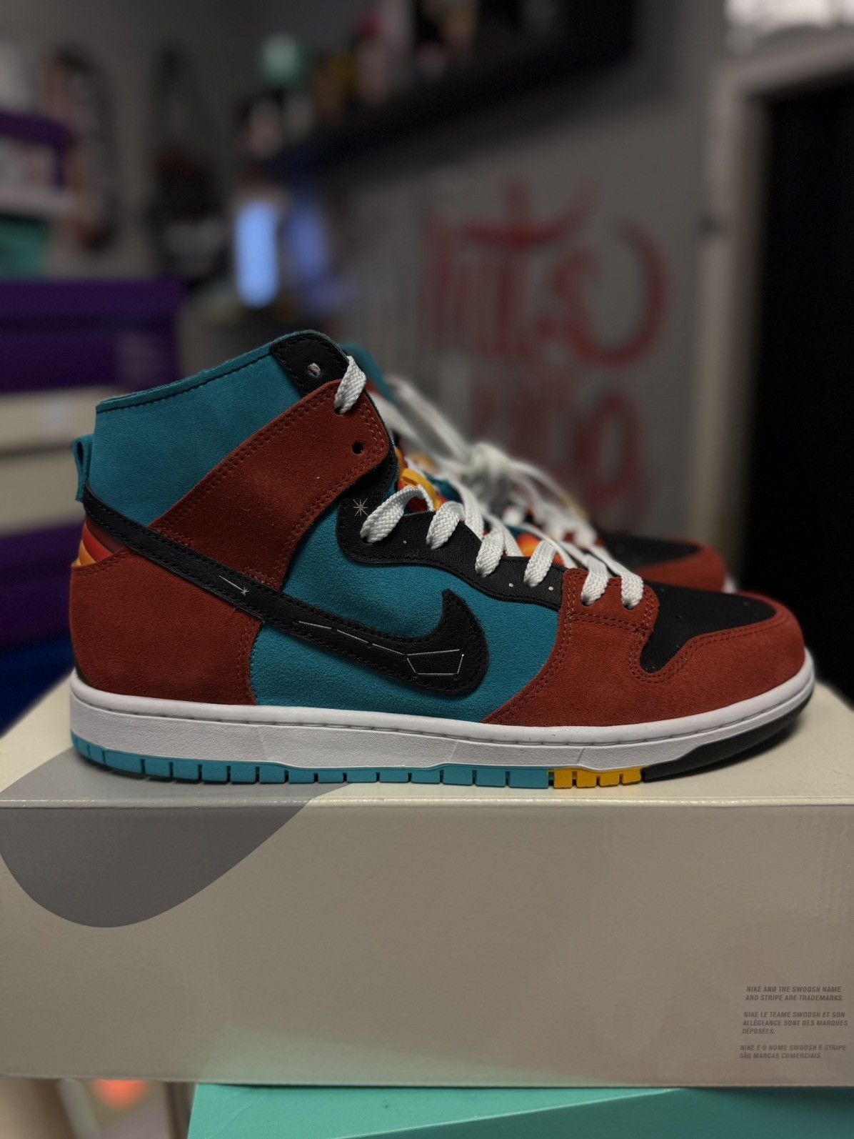 Nike Nike SB High Diorr Greenwood Navajo Arts Size 10.5 Size US 10.5 / EU 43-44 - 1 Thumbnail