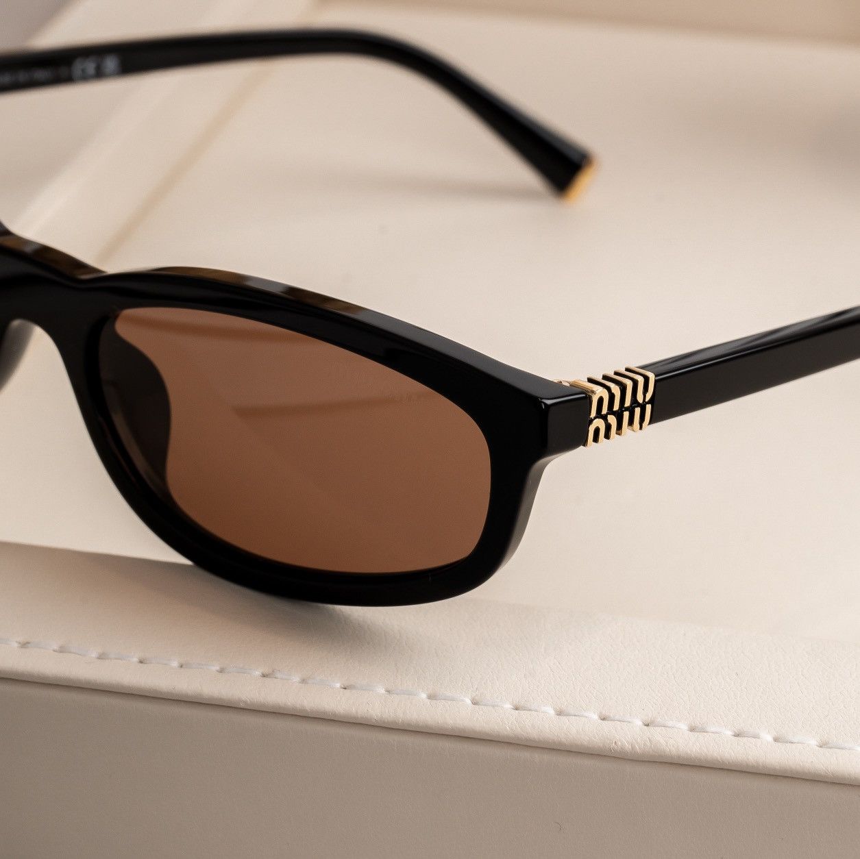 Miu Miu MIU MIU 0MU A06S 16K10I SUNGLASSES Size ONE SIZE - 2 Thumbnail