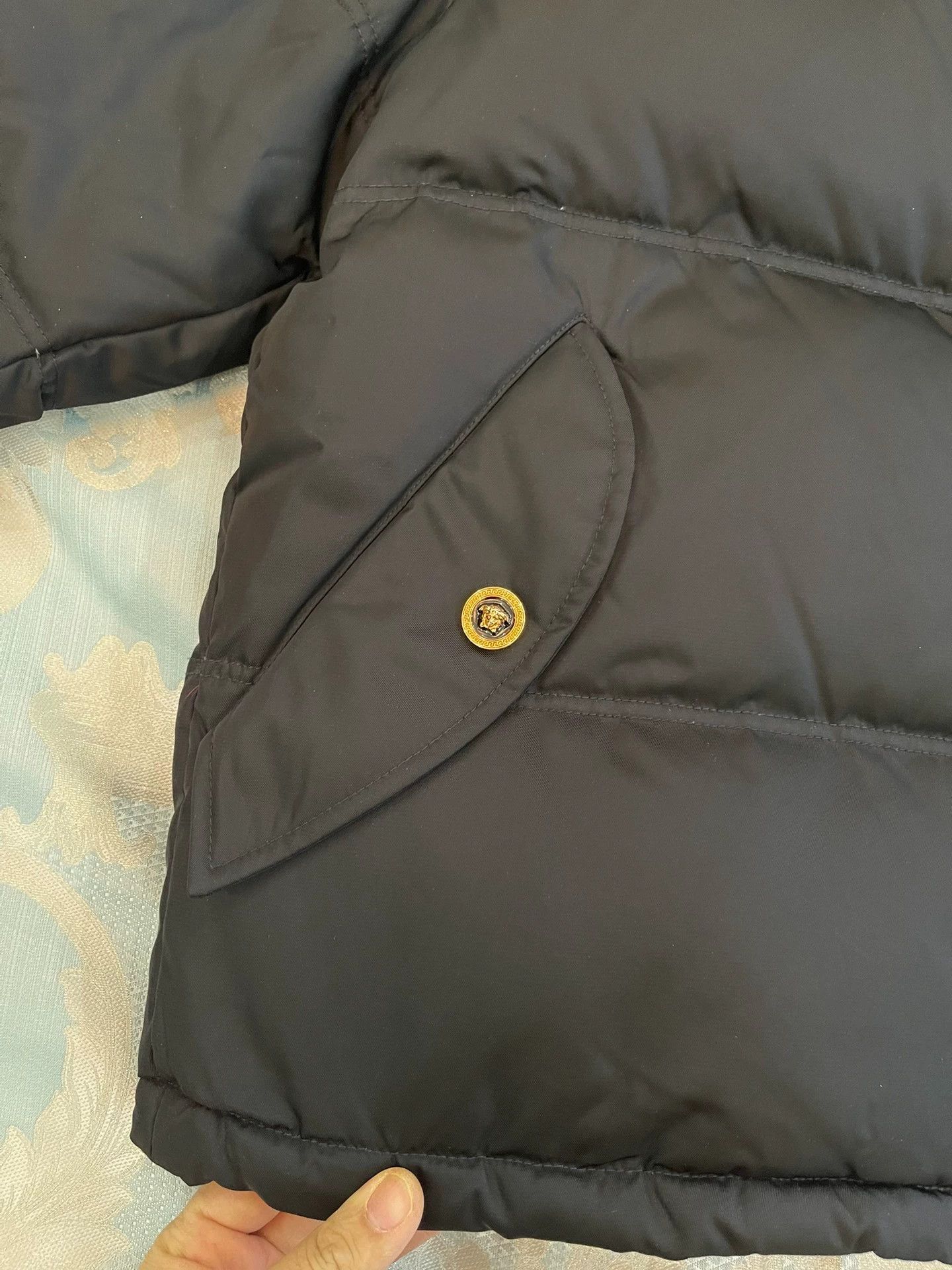 Versace Versace Black Oversized Down Jacket 46, Hood Shawl, Gold Btn Size US S / EU 44-46 / 1 - 3 Thumbnail