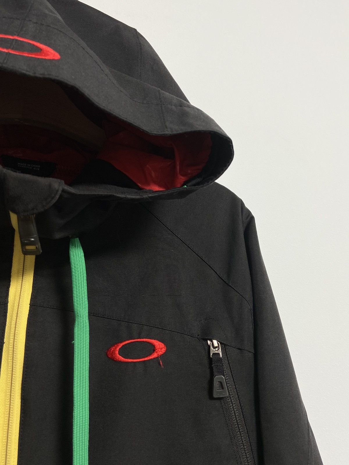 Vintage Oakley Vintage Jacket Y2K Style Logo hype Size US S / EU 44-46 / 1 - 5 Thumbnail
