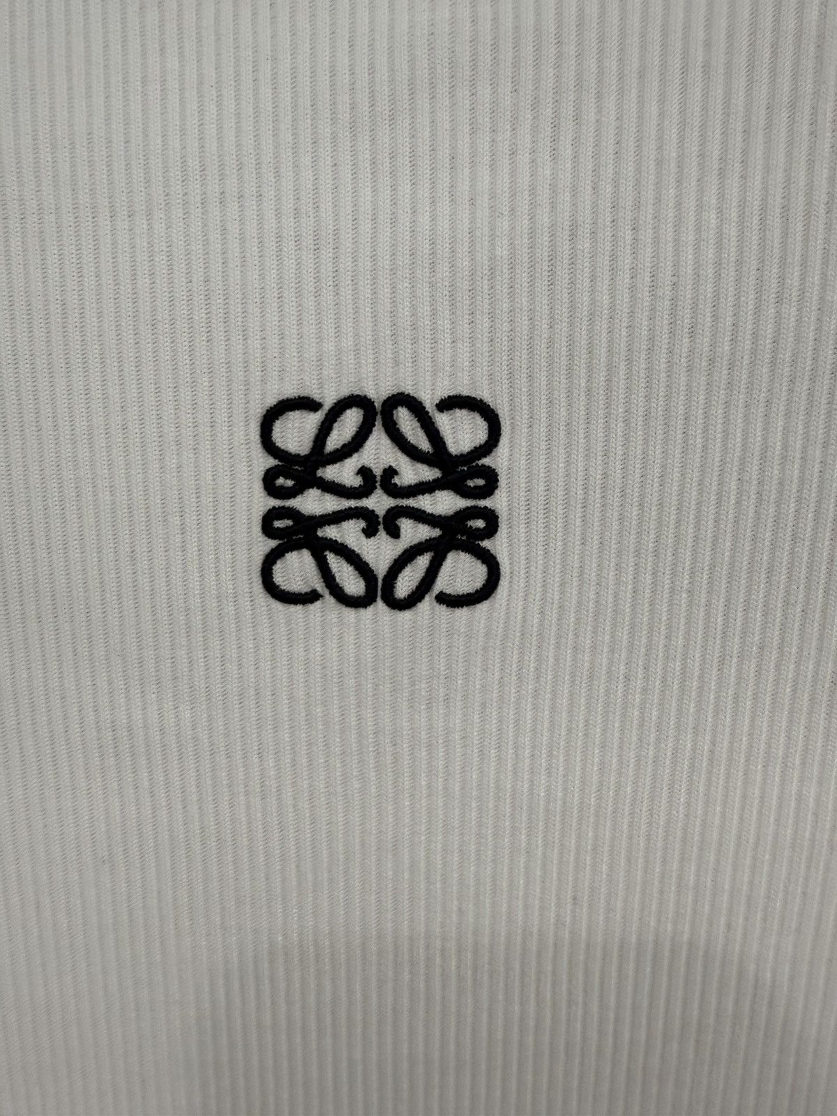 Loewe Loewe white anagram long sleeve T shirt S Size US S / EU 44-46 / 1 - 4 Thumbnail