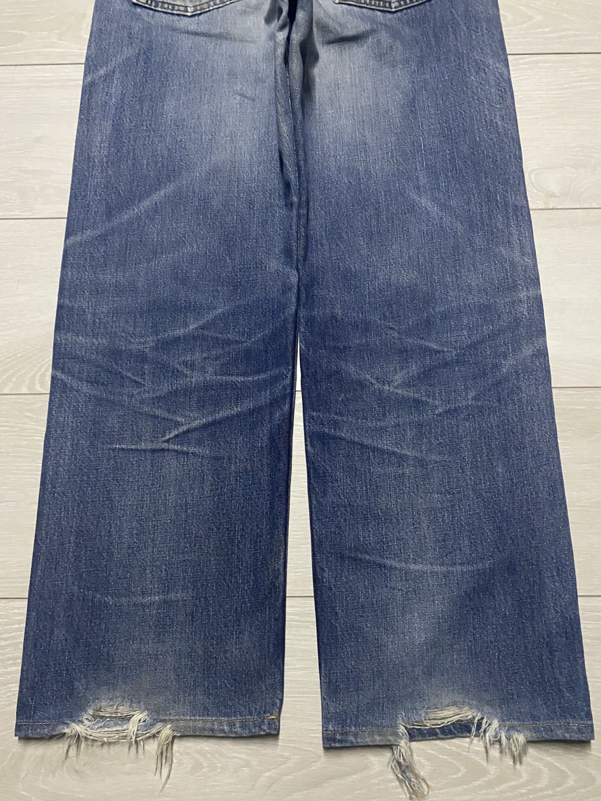 Levi's Vintage Levis 503 Button J09 Distressed Wide Leg Baggy Jeans Size US 31 - 6 Thumbnail