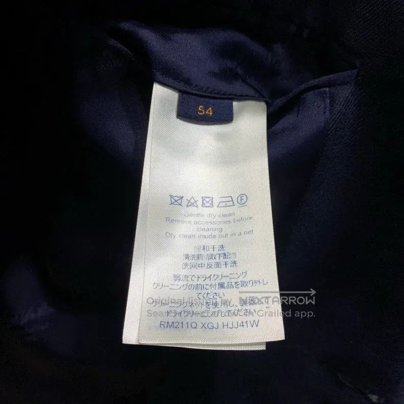 Louis Vuitton Louis Vuitton Solid Patch Pocket Long Sleeve Single Breast Size US L / EU 52-54 / 3 - 7 Thumbnail