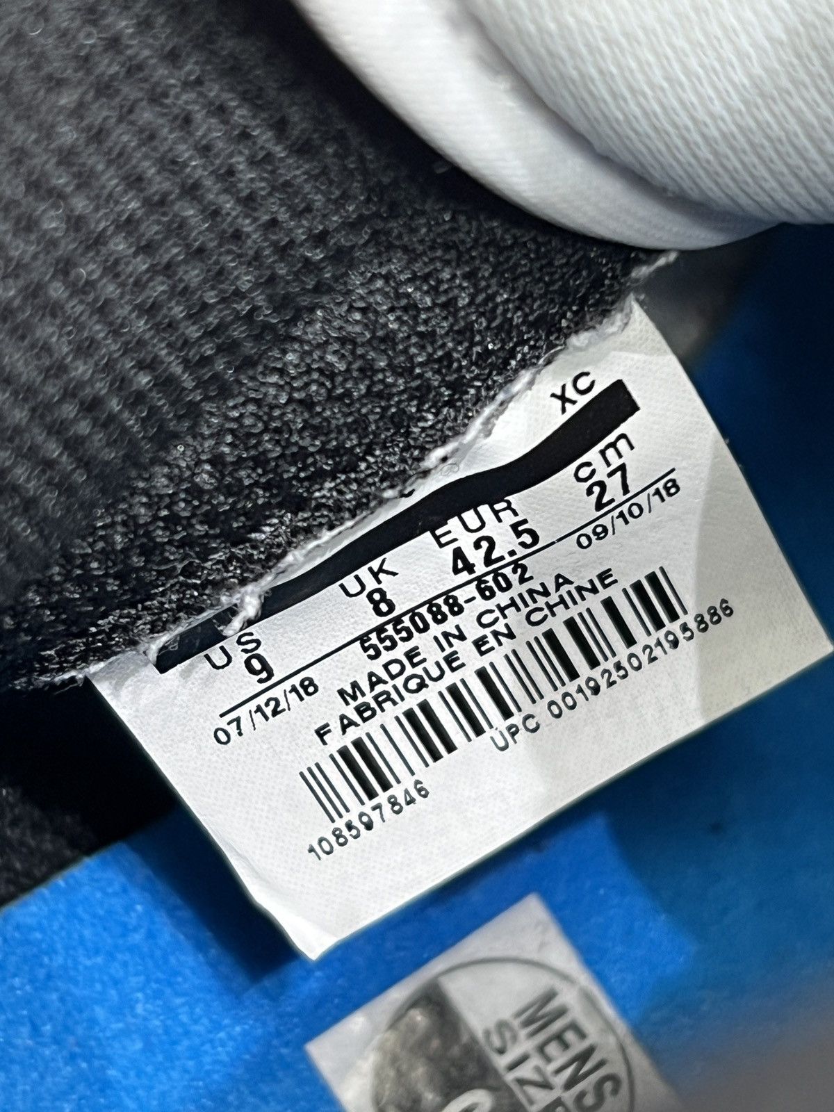 Jordan Brand × Nike Air Jordan 1 Retro High Spider-Man Origin Story Sz. 9 (2018) Size US 9 / EU 42 - 9 Thumbnail
