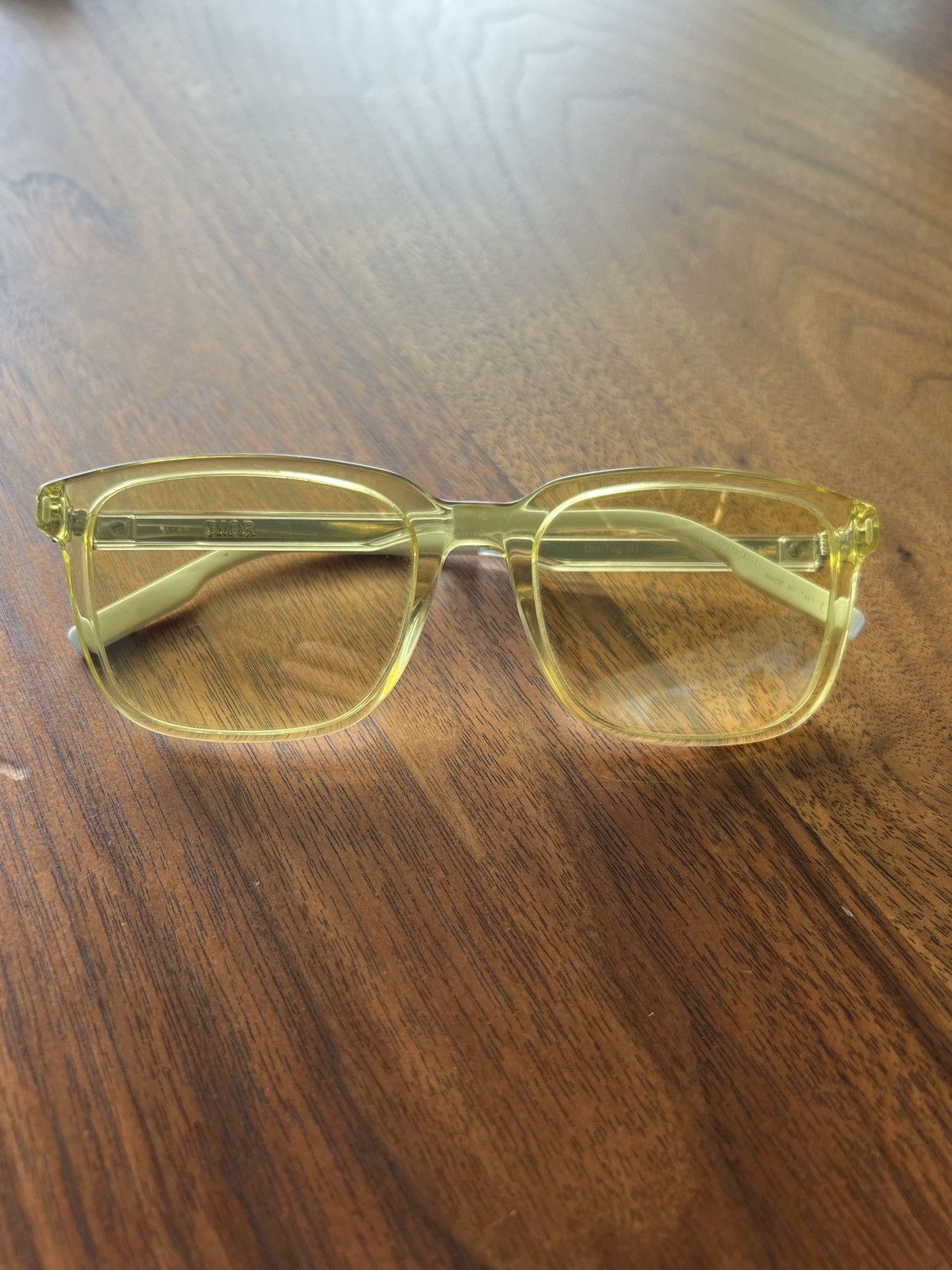 Dior Dior Diortag SU 70H0 yellow white Size ONE SIZE - 1 Thumbnail