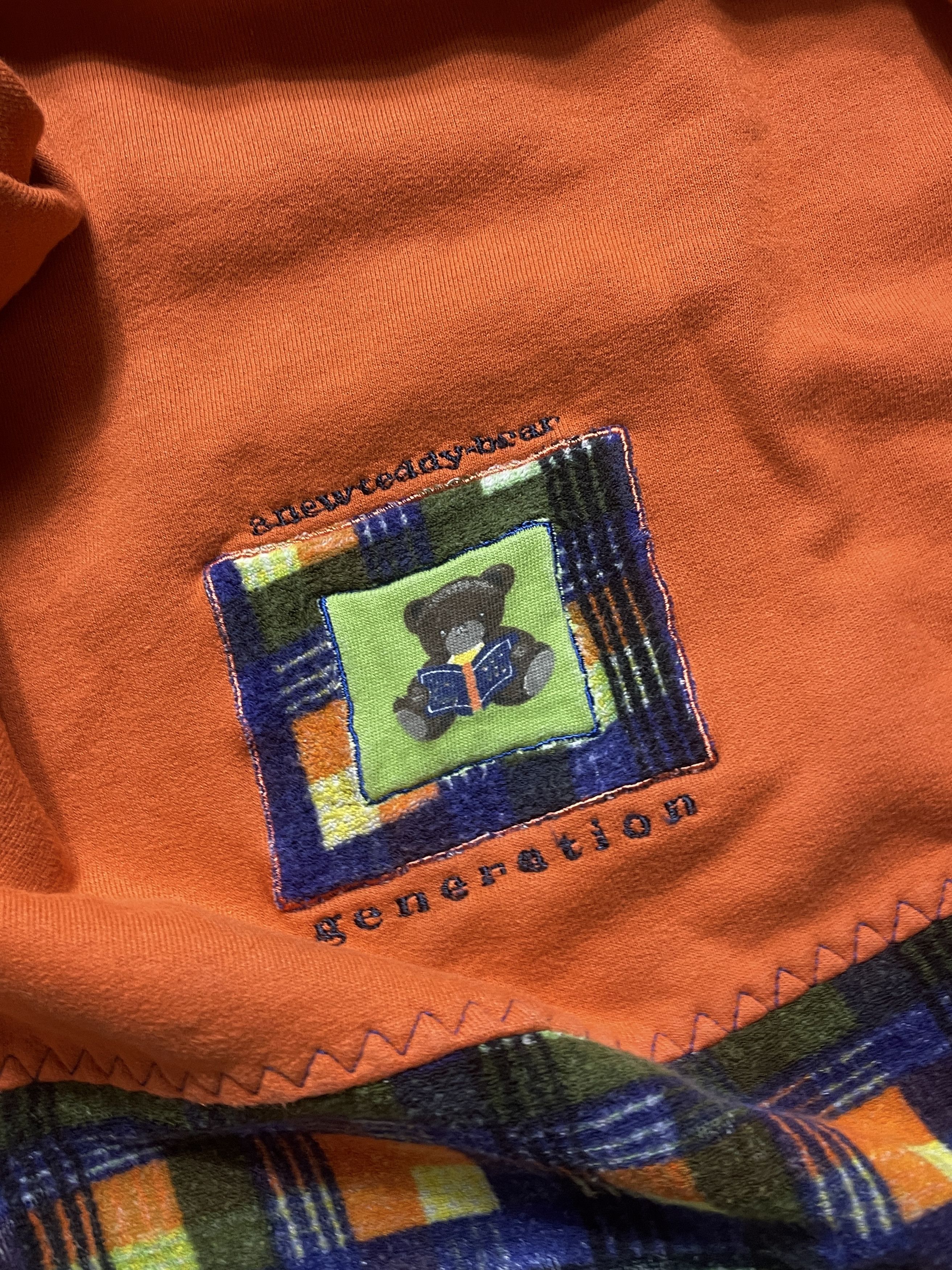 Vintage Vintage Y2K Teddybear Boxy Fit Sweatshirt Size US XL / EU 56 / 4 - 6 Thumbnail