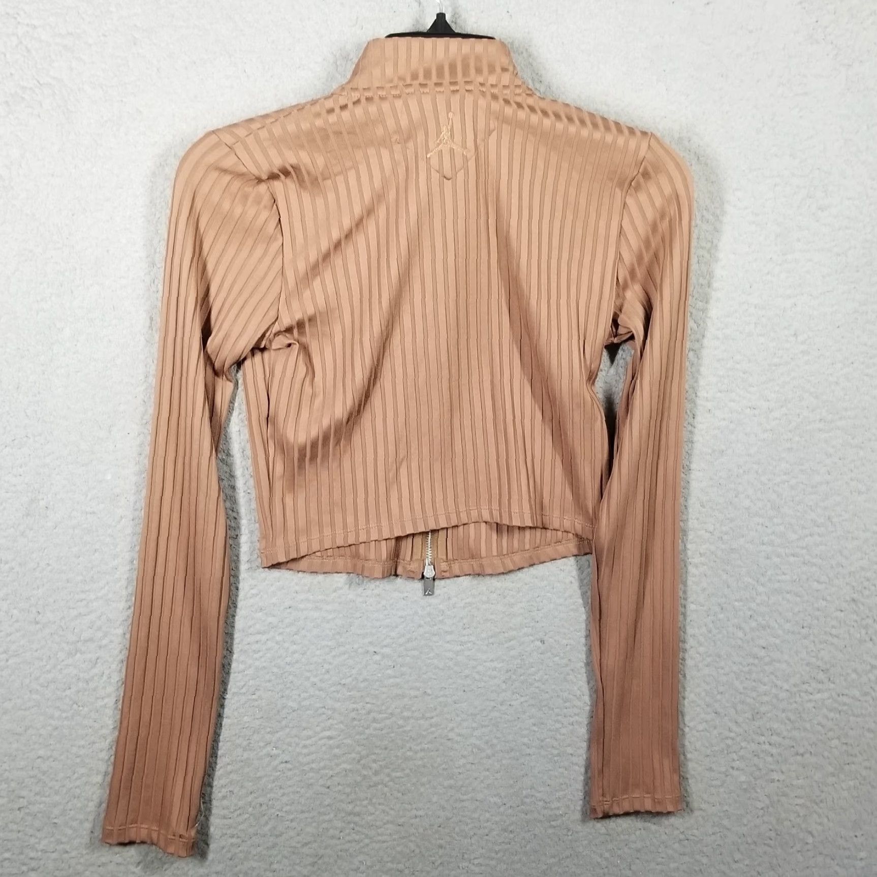 Nike Nike Jordan Jumpman Women's Long-Sleeve Cropped Top Small Brown FV7185 Size S / US 4 / IT 40 - 2 Thumbnail