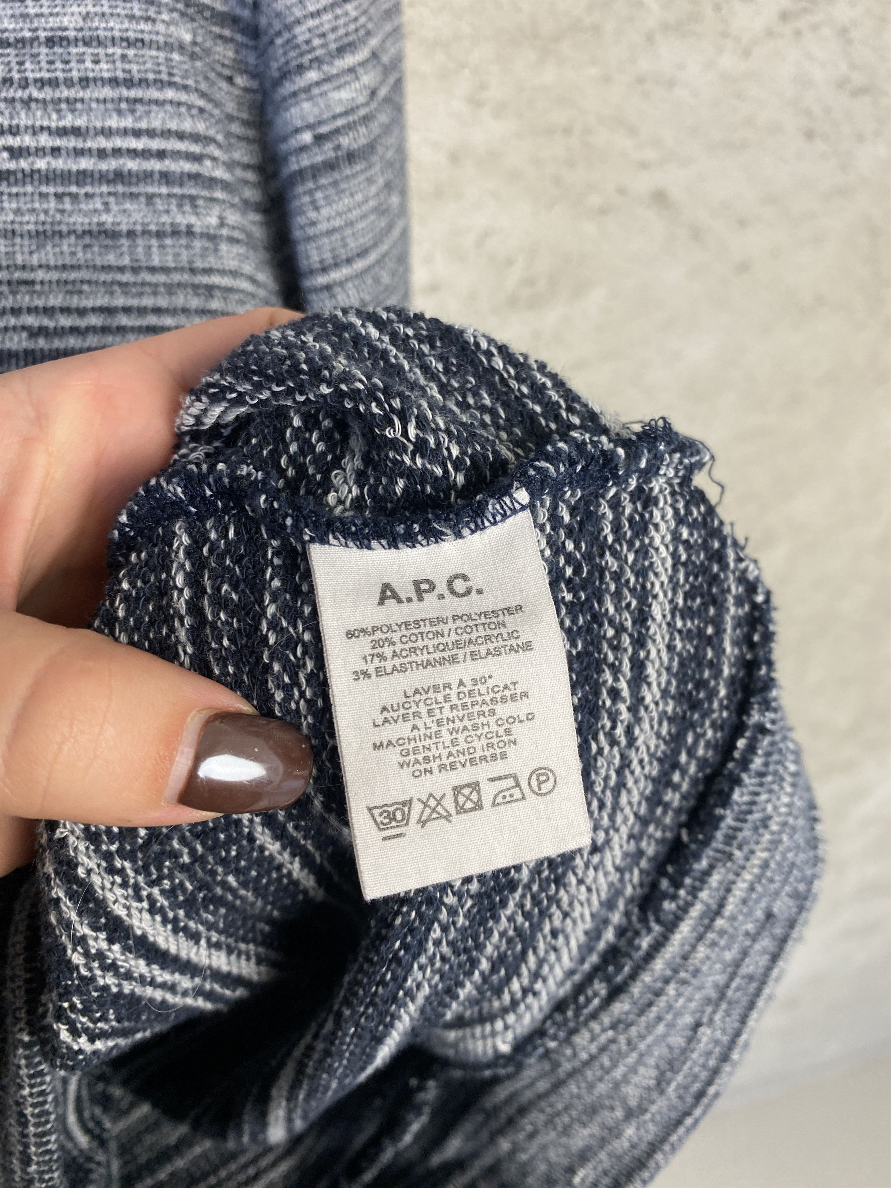 A.P.C. A.P.C. sweater knitwear sweatshirt casual Size US S / EU 44-46 / 1 - 4 Thumbnail