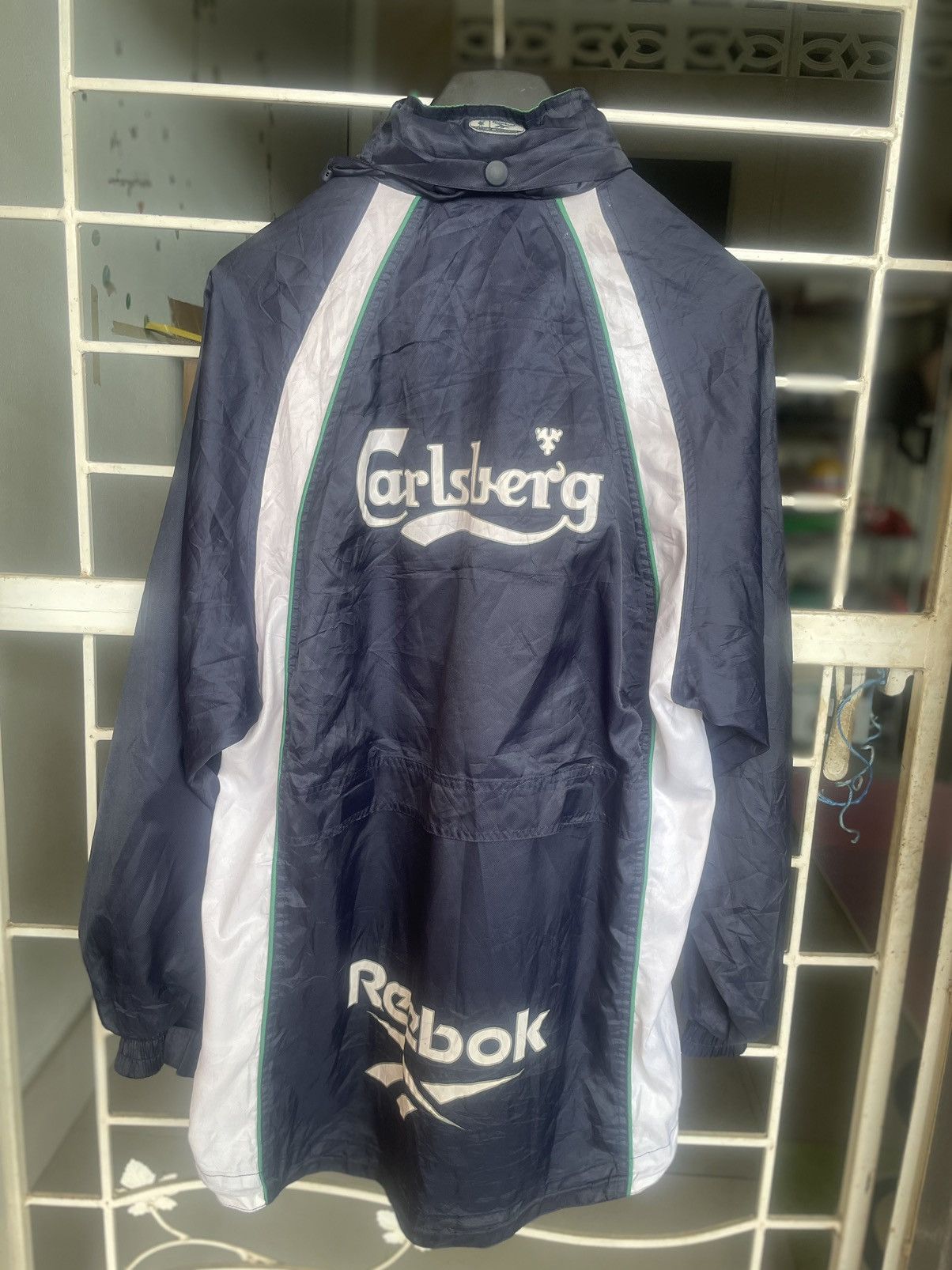 Rains × Vintage Liverpool training Drill top 1999/2000 Size US M / EU 48-50 / 2 - 6 Thumbnail