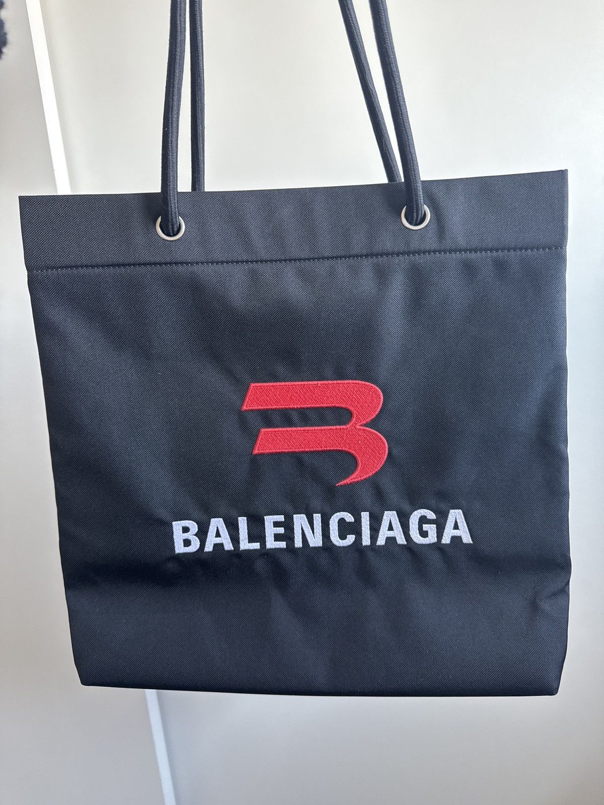 Balenciaga Balenciaga Explorer Tote Bag – Black (FW22) Size ONE SIZE - 6 Thumbnail