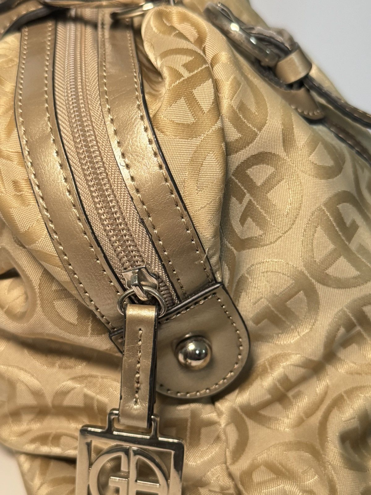 Giani Bernini Vintage Giani Bernini Gold Tan Monogram Handbag Size ONE SIZE - 14 Thumbnail