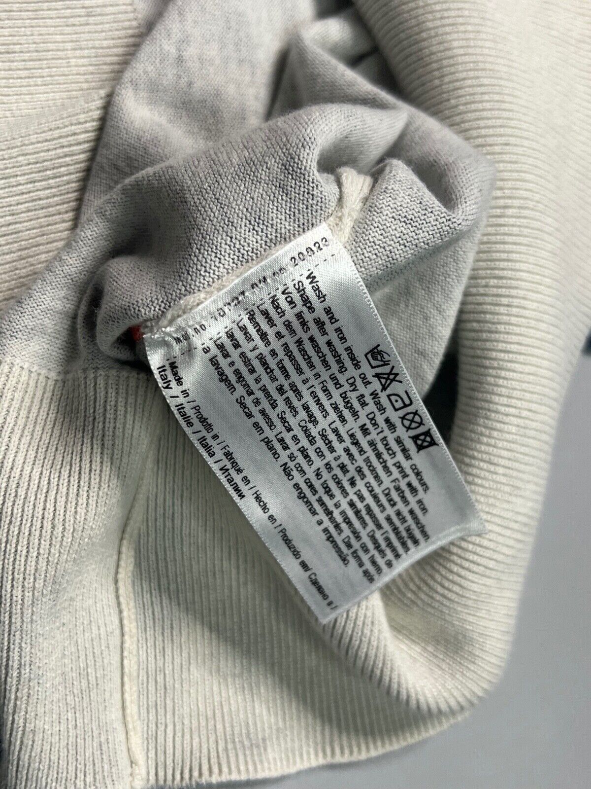 Hugo Boss Hugo Boss men's jumper Size US XL / EU 56 / 4 - 8 Thumbnail