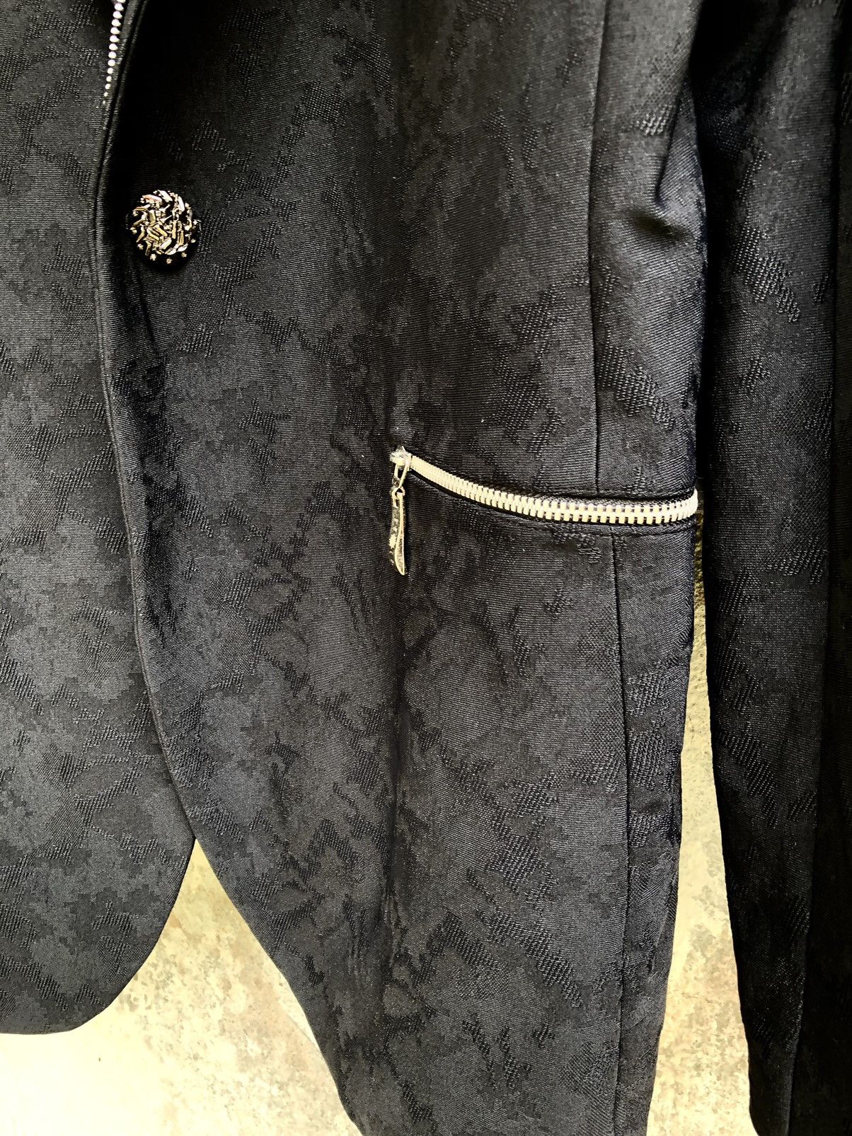 Japanese Brand BBCO EMBOSSED ZIPPER LINING TRIM LUXURY JACKET DESIGN Size US M / EU 48-50 / 2 - 5 Thumbnail