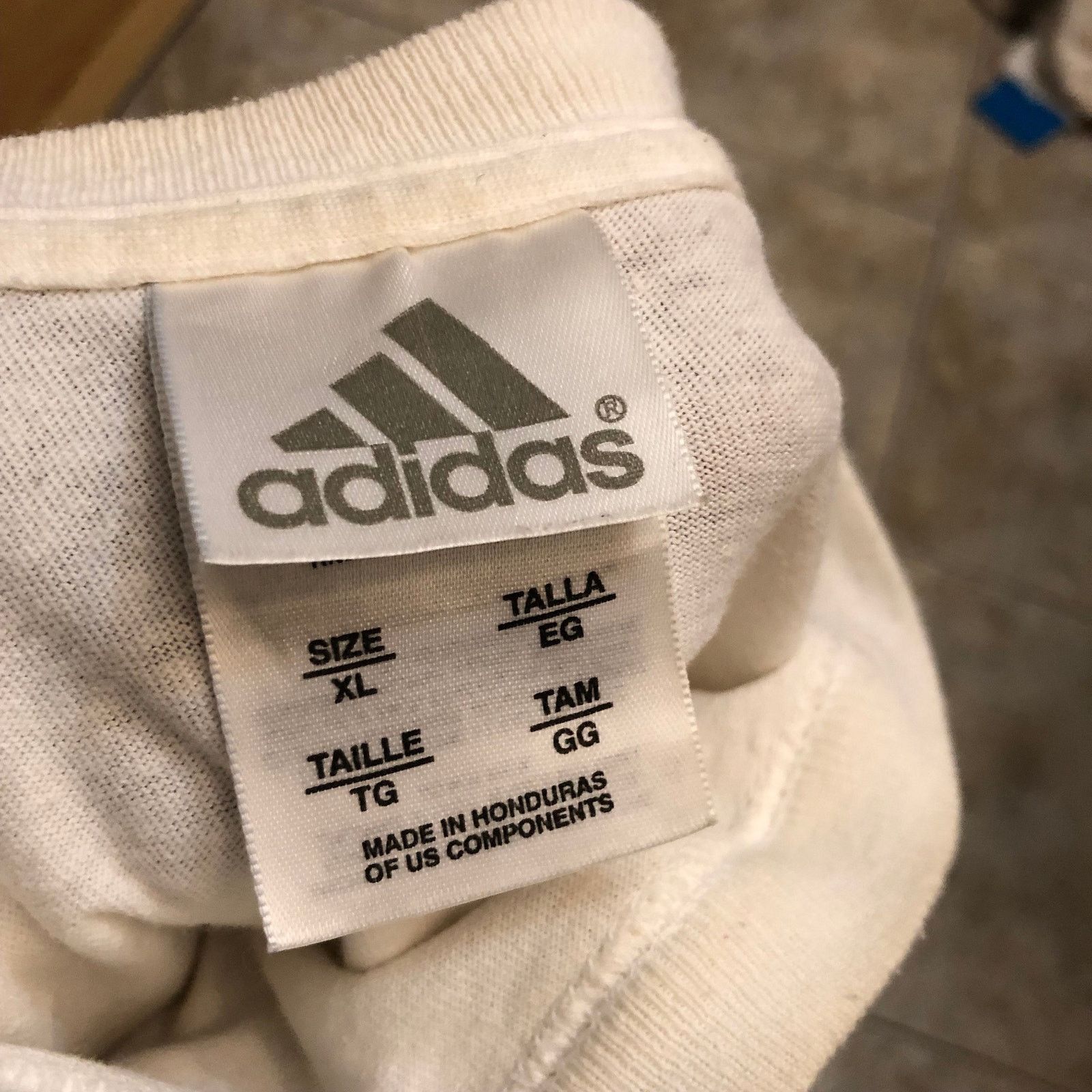 Adidas Vintage Ohio bobcats university T shirt size XL adidas 1990s Size US XL / EU 56 / 4 - 3 Thumbnail