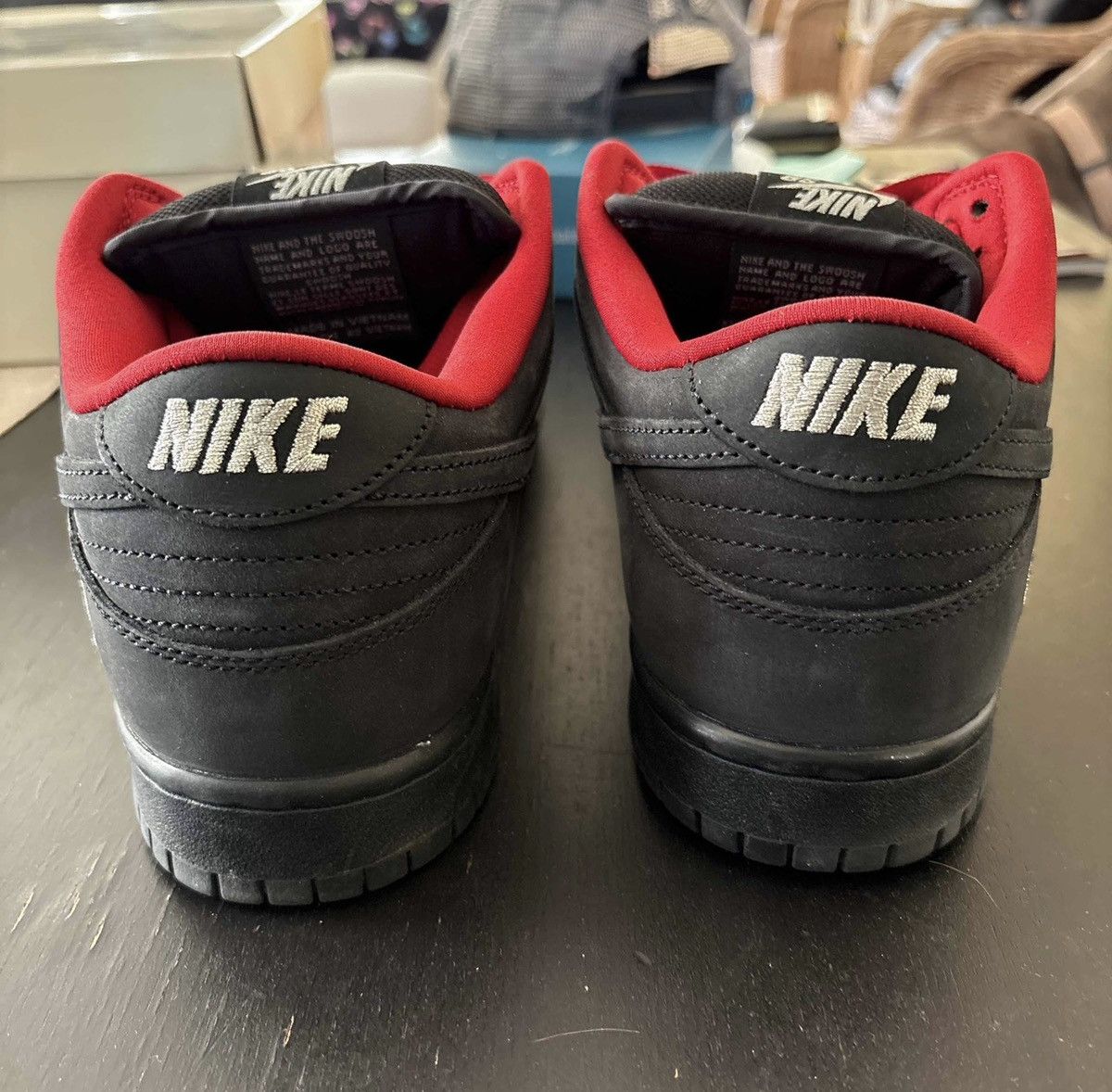 Nike × Supreme Supreme sb dunks black red Size US 11 / EU 44 - 3 Thumbnail