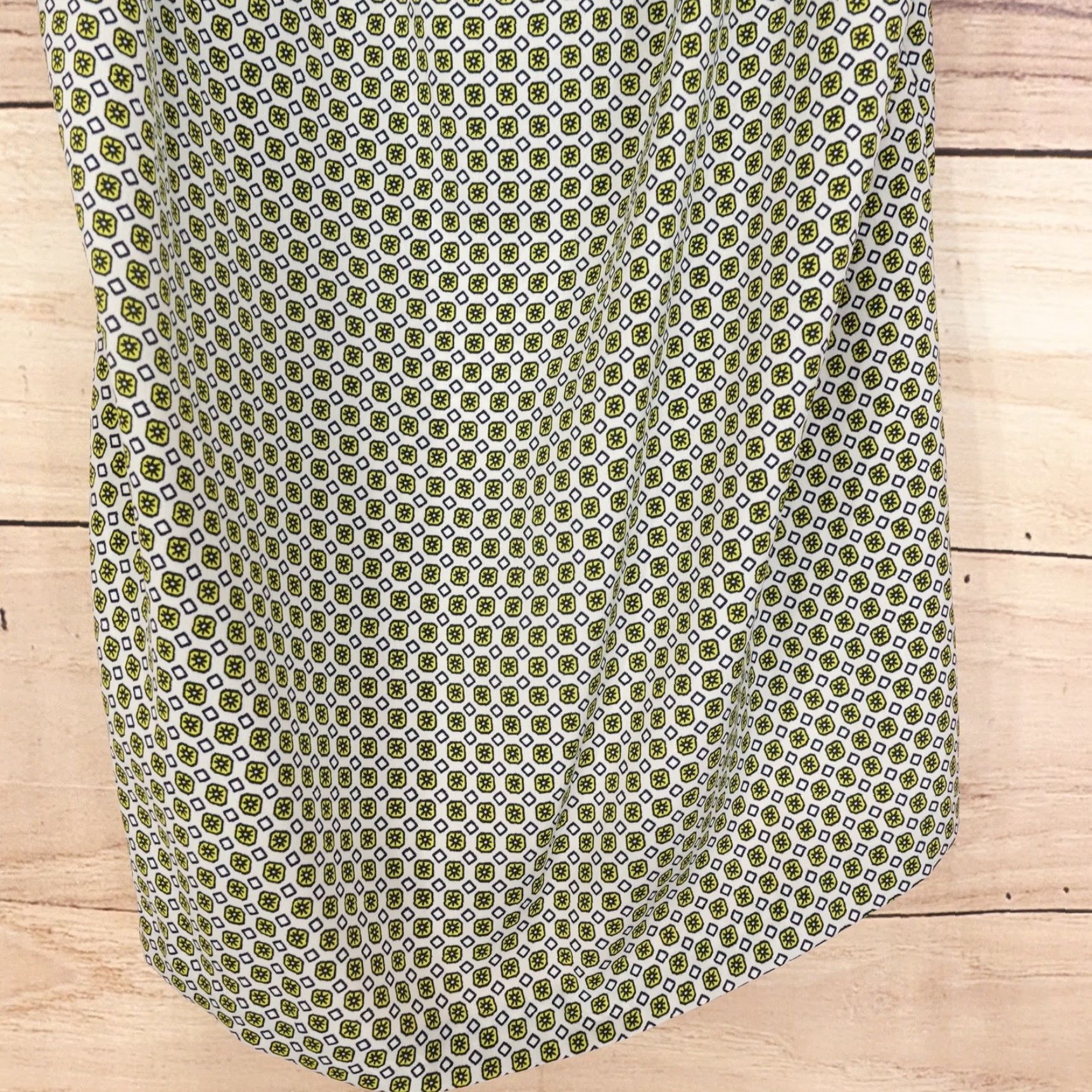 J.Crew J.CREW Shirt Womens 4 Green Tanktop Sleeveless Geometric Print Summer -35 Size S / US 4 / IT 40 - 3 Thumbnail