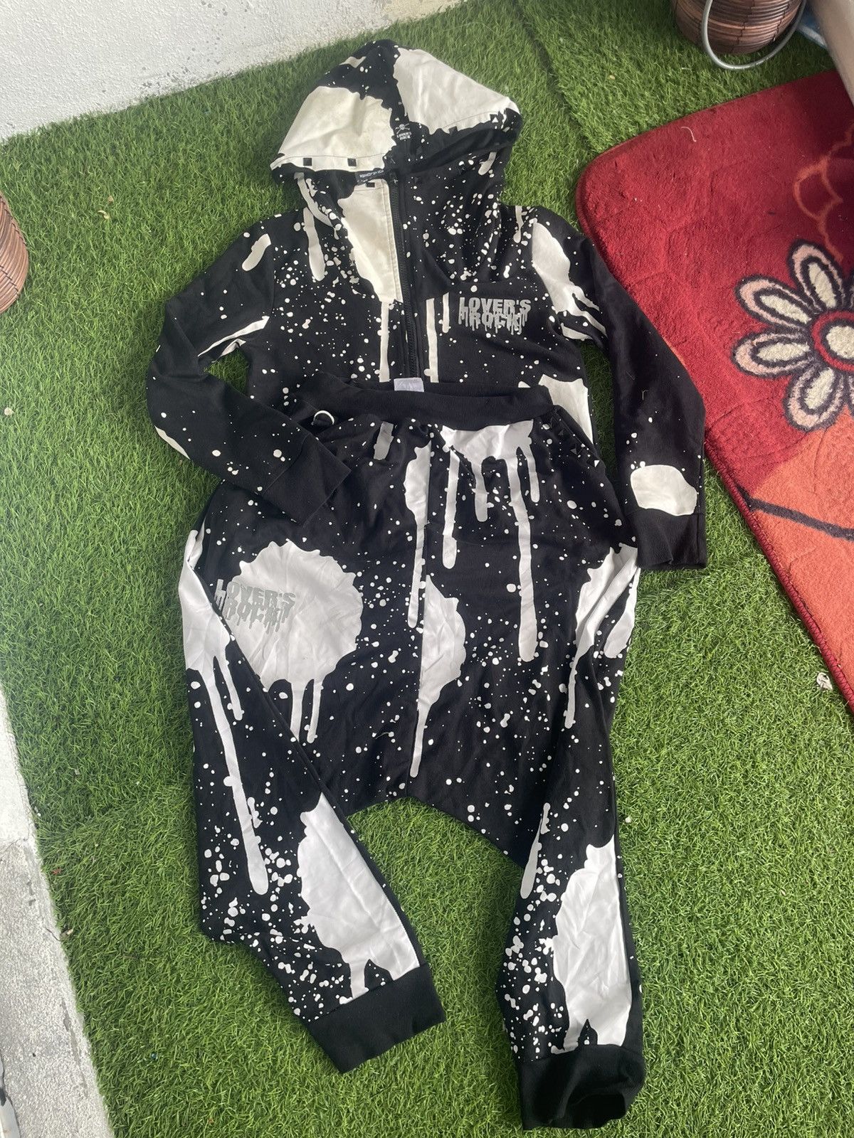 Japanese Brand Authentic SUPERLOVERS ONE SET Sweatshirt & pants Size US S / EU 44-46 / 1 - 22 Thumbnail