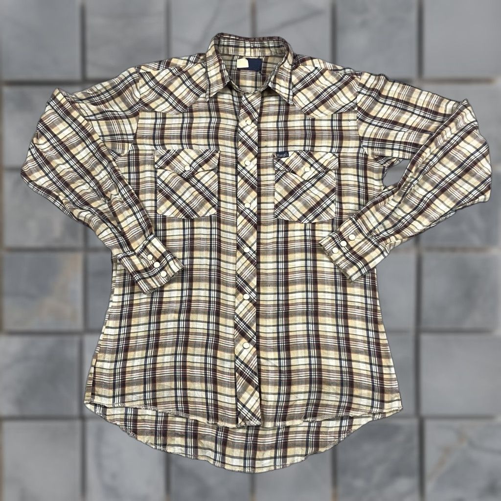 Wrangler VINTAGE Wrangler Shirt Adult Large Brown Western Fashion Pearl Snap Plaid Cowboy Shirt Mens Wrangler Western Fashion Size US L / EU 52-54 / 3 - 1 Thumbnail