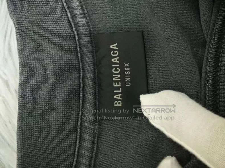 Balenciaga Balenciaga Gradient Color LOGO Big Destruction Plain Round Size US M / EU 48-50 / 2 - 2 Thumbnail