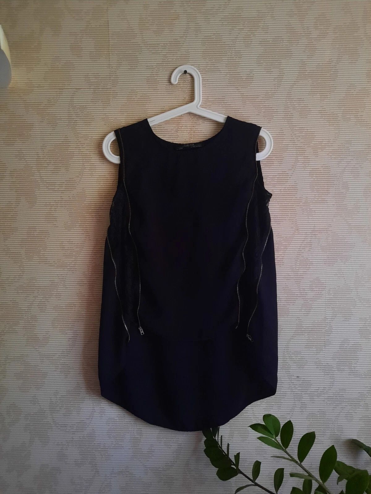 Allsaints Allsaints Sophia Top Lace Panel Tank Top With Zips Size XS / US 0-2 / IT 36-38 - 4 Thumbnail