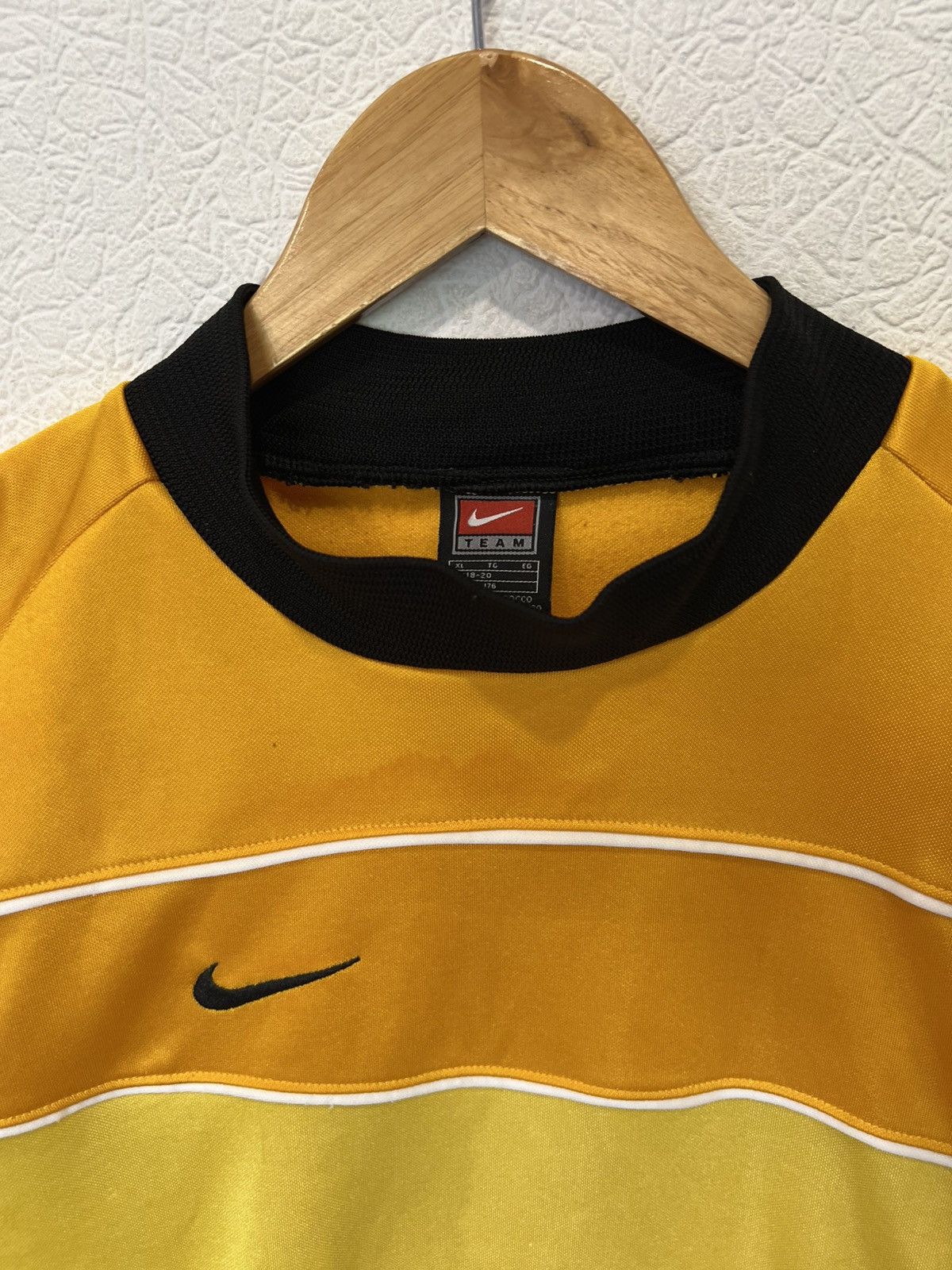 Nike Blokecore Vintage 90’s Nike Goalkeeper Jersey Japan Y2k Size US S / EU 44-46 / 1 - 2 Thumbnail