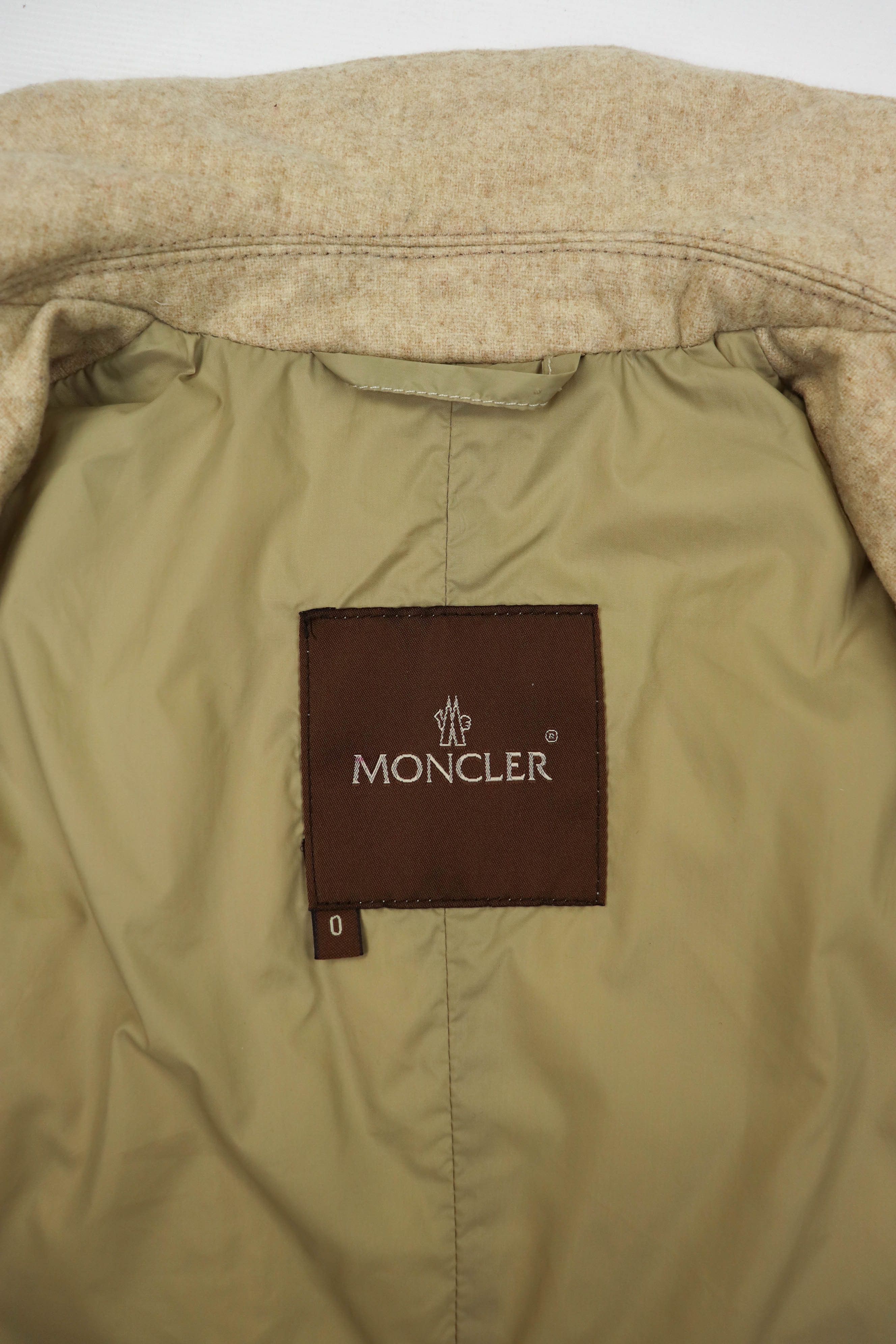 Moncler Vintage Moncler Beige Quilted Nylon Down Puffer Coat Jacket Size XS / US 0-2 / IT 36-38 - 13 Thumbnail