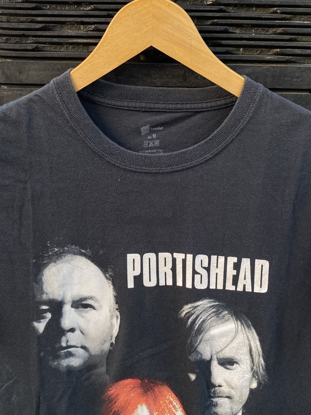Band Tees Portishead Band T-shirt Size US M / EU 48-50 / 2 - 1 Thumbnail