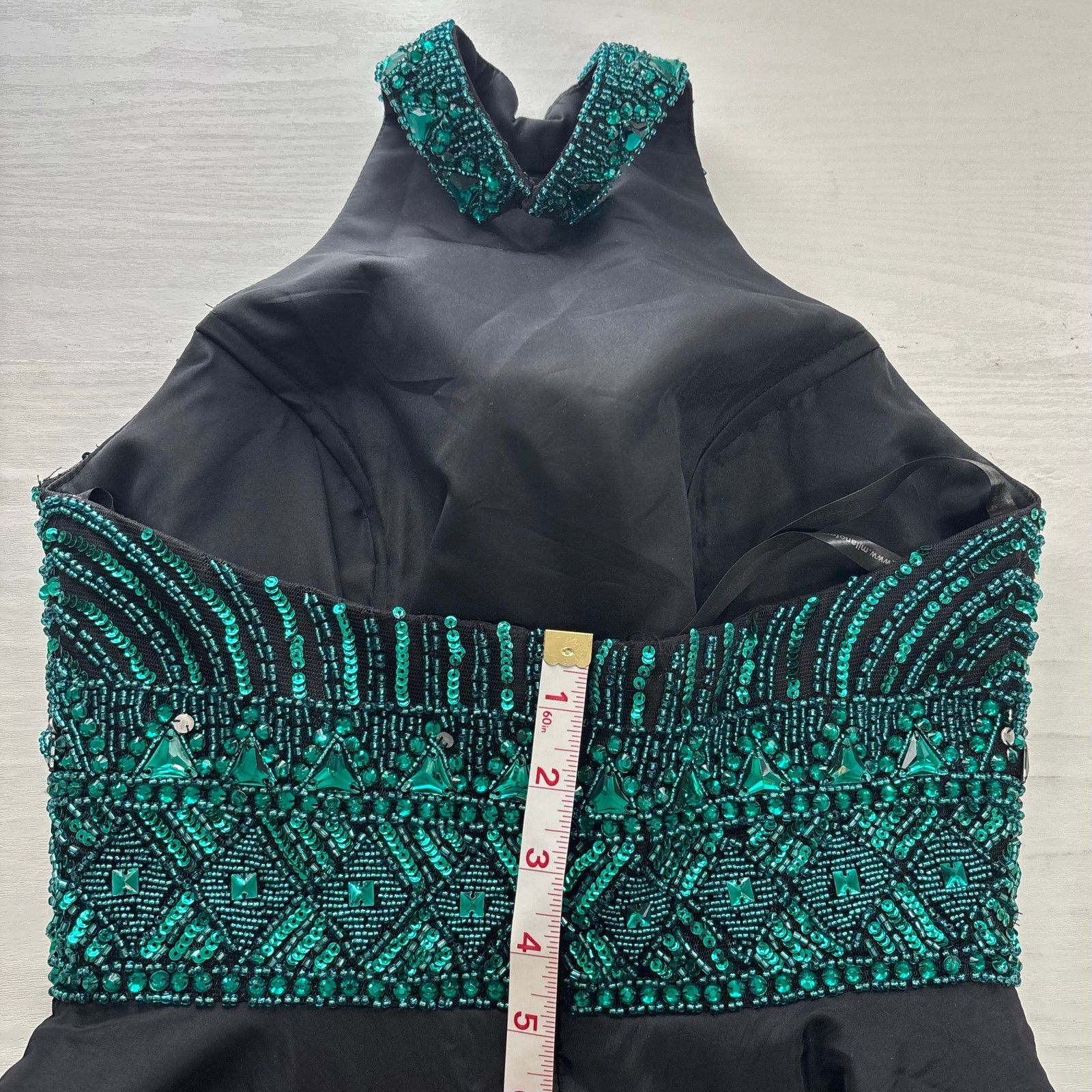 Other Milano Formals Emerald Sequin Halter Prom Dress 2 Size XS / US 0-2 / IT 36-38 - 8 Thumbnail