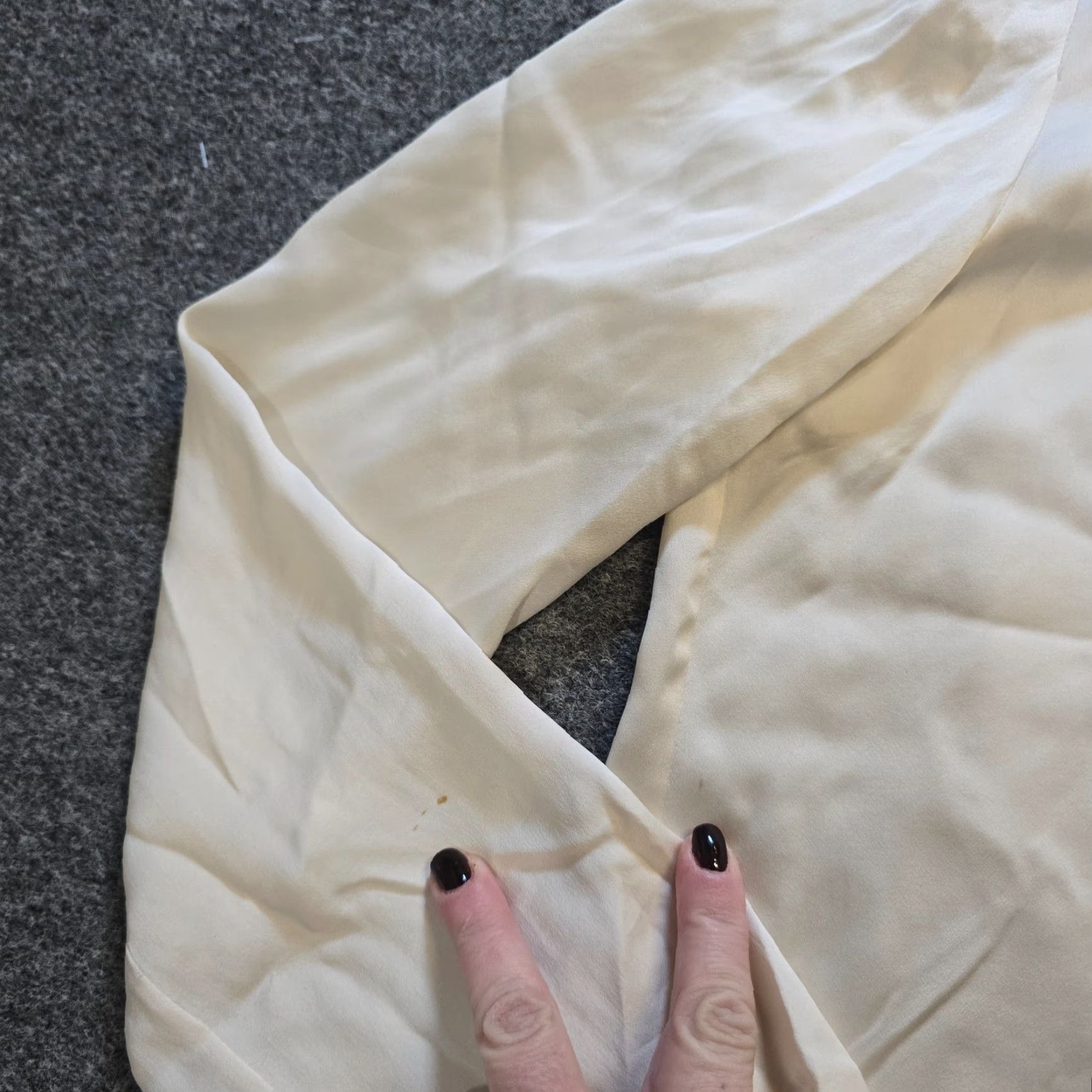 Theory Theory Blouse Womens Size M White Silk Colorblocked Long Sleeve Career Capsule Size M / US 6-8 / IT 42-44 - 5 Thumbnail