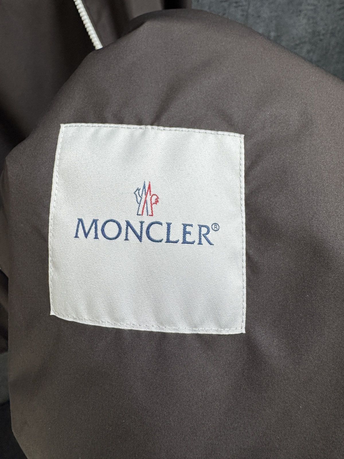 Moncler Moncler Fegeos Jacket Size M / US 6-8 / IT 42-44 - 2 Thumbnail
