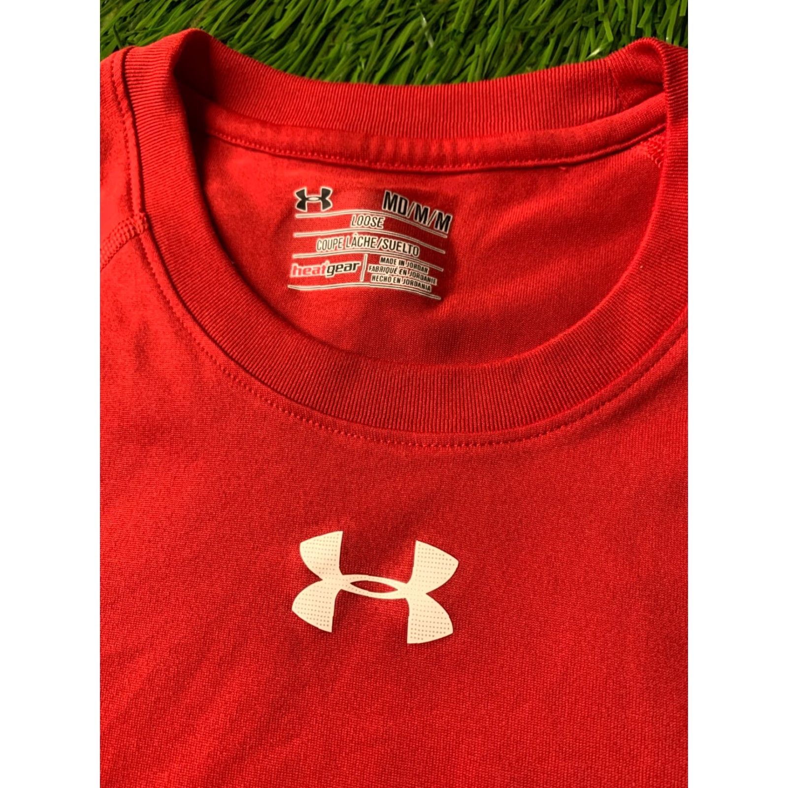 Under Armour UNDER ARMOUR Shirt Men 2015 HeatGear Jersey Short Sleeve Crew Neck Red M 70x55cm 2015 Crossfit Base Layers Size US M / EU 48-50 / 2 - 3 Thumbnail