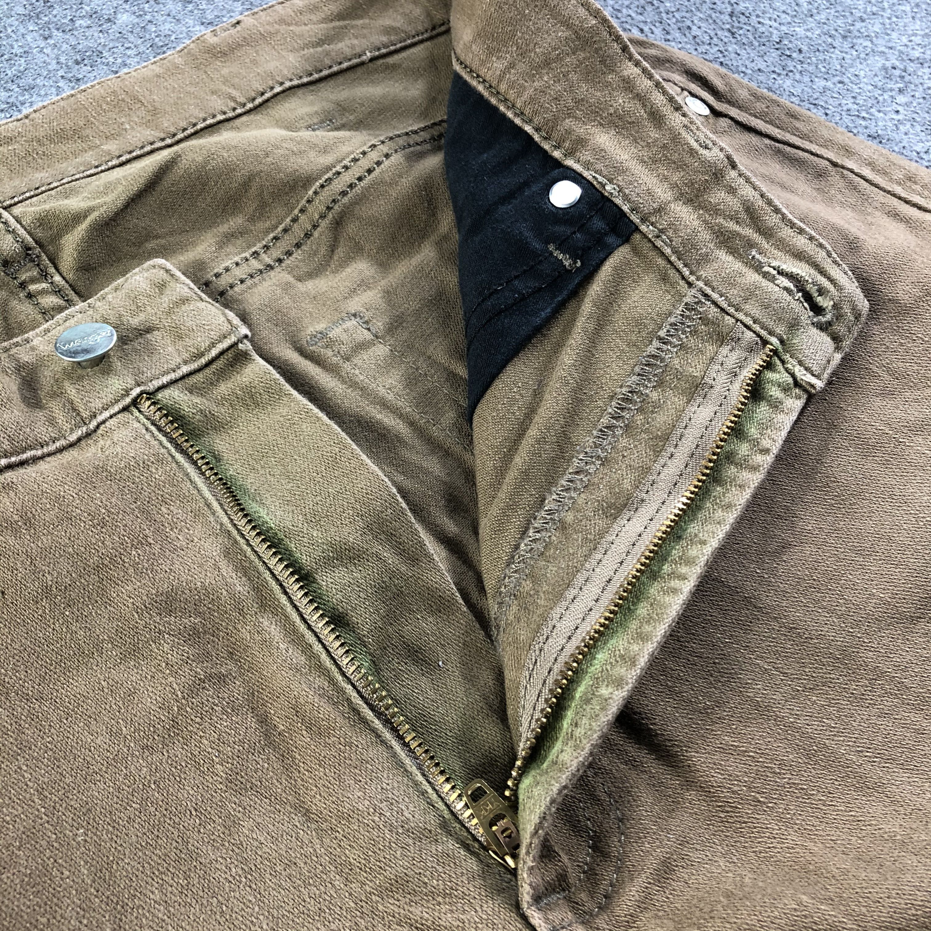 Japanese Brand Vintage Wrangler Jeans-J2839 Size US 35 - 7 Thumbnail