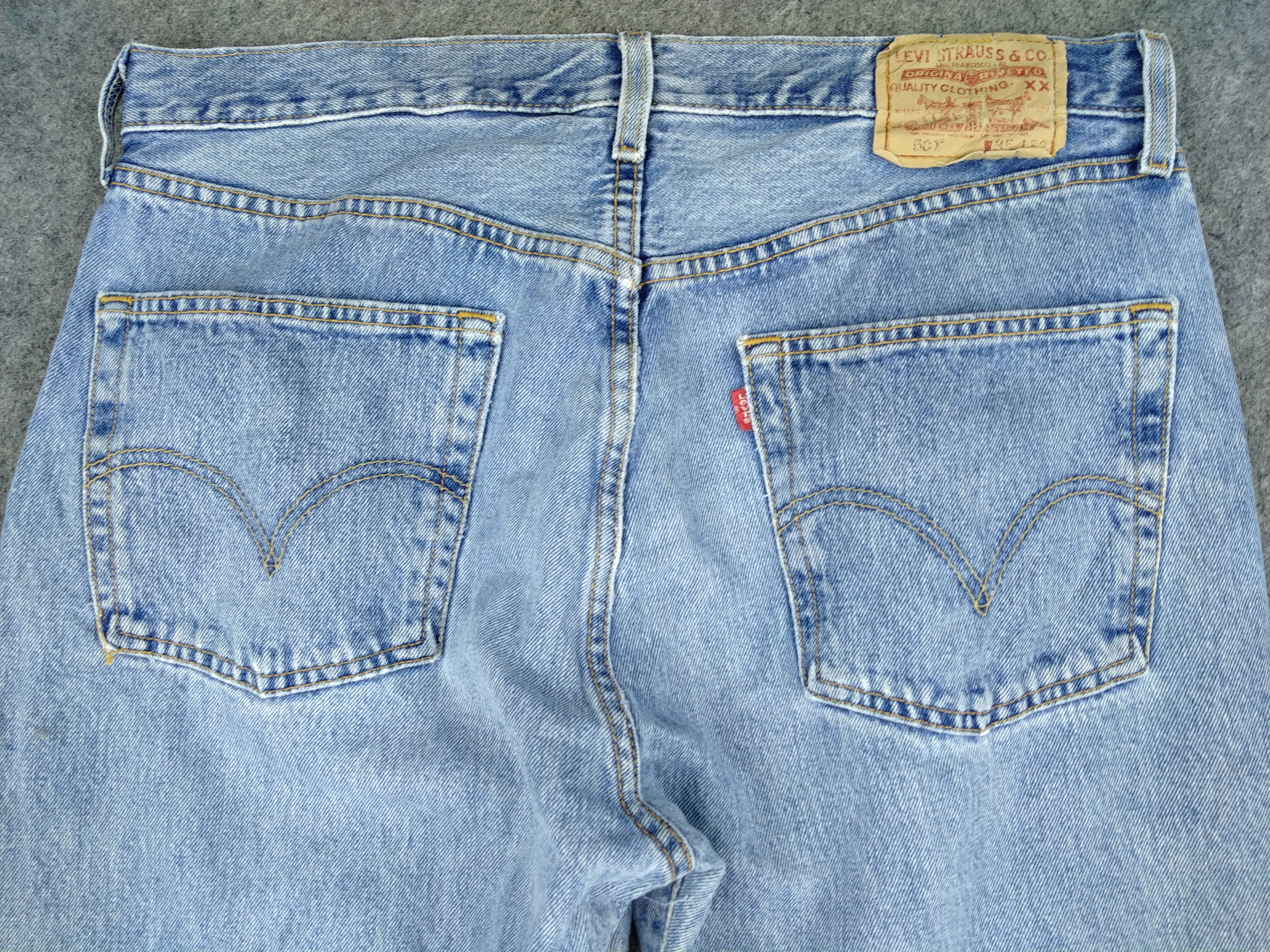 Levi's Vintage Levi's 501 Blue Wash Denim 34x31.5 -JN799 Size US 34 / EU 50 - 4 Thumbnail
