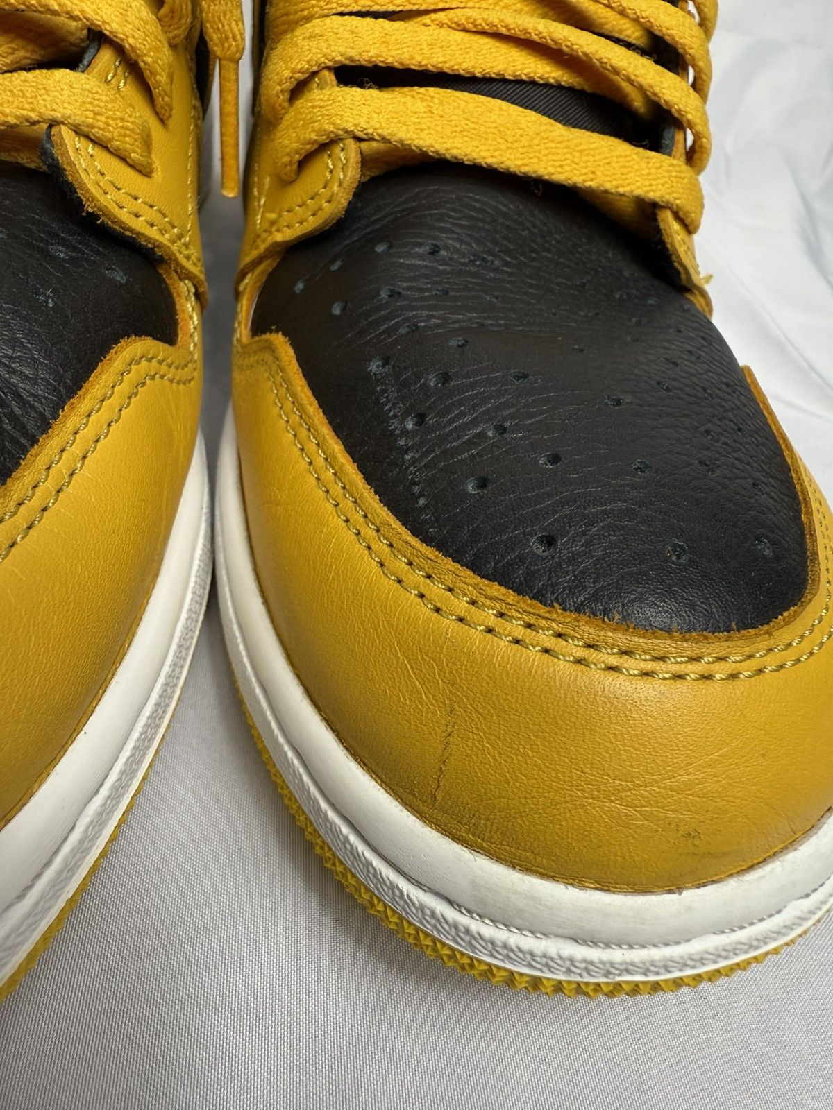 Nike Air Jordan 1 OG High “Pollen” Size US 13 / EU 46 - 8 Thumbnail