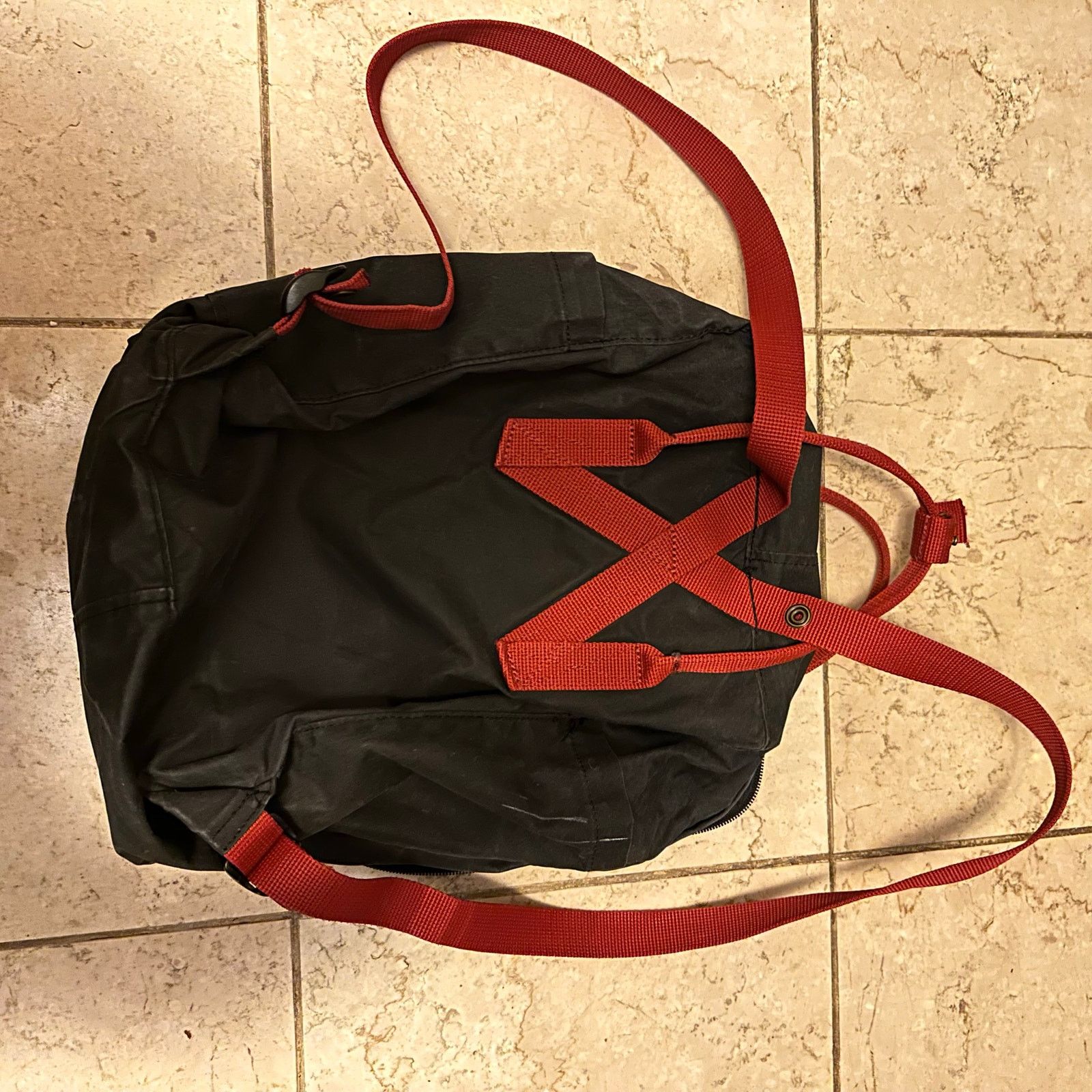 Fjallraven Fjallraven Kanken Classic Backpack Black Red Outdoor Camping Size ONE SIZE - 11 Thumbnail