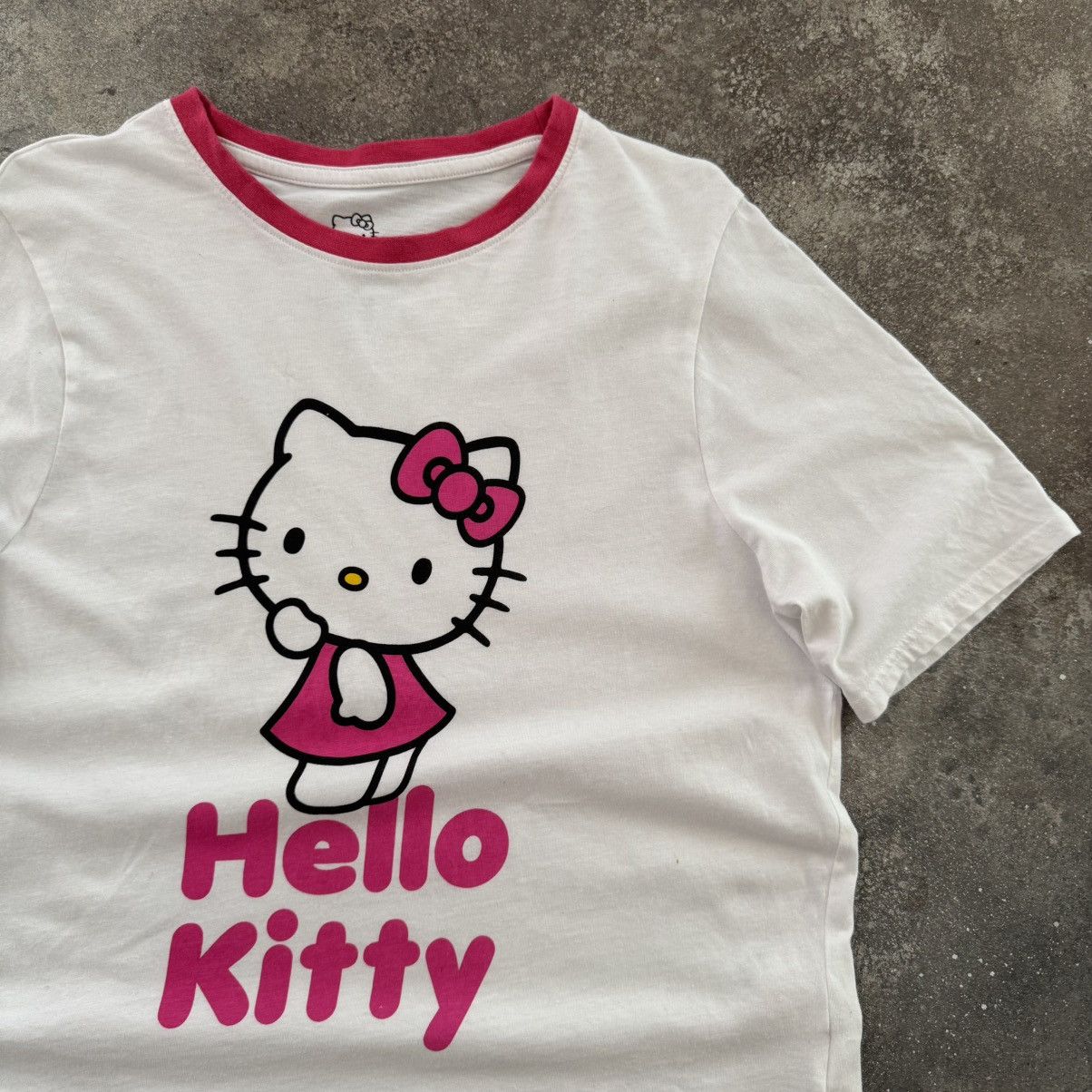 20471120 × Japanese Brand Hello kitty Y2K amazing sexy vintage t-shirt Size M / US 6-8 / IT 42-44 - 4 Thumbnail