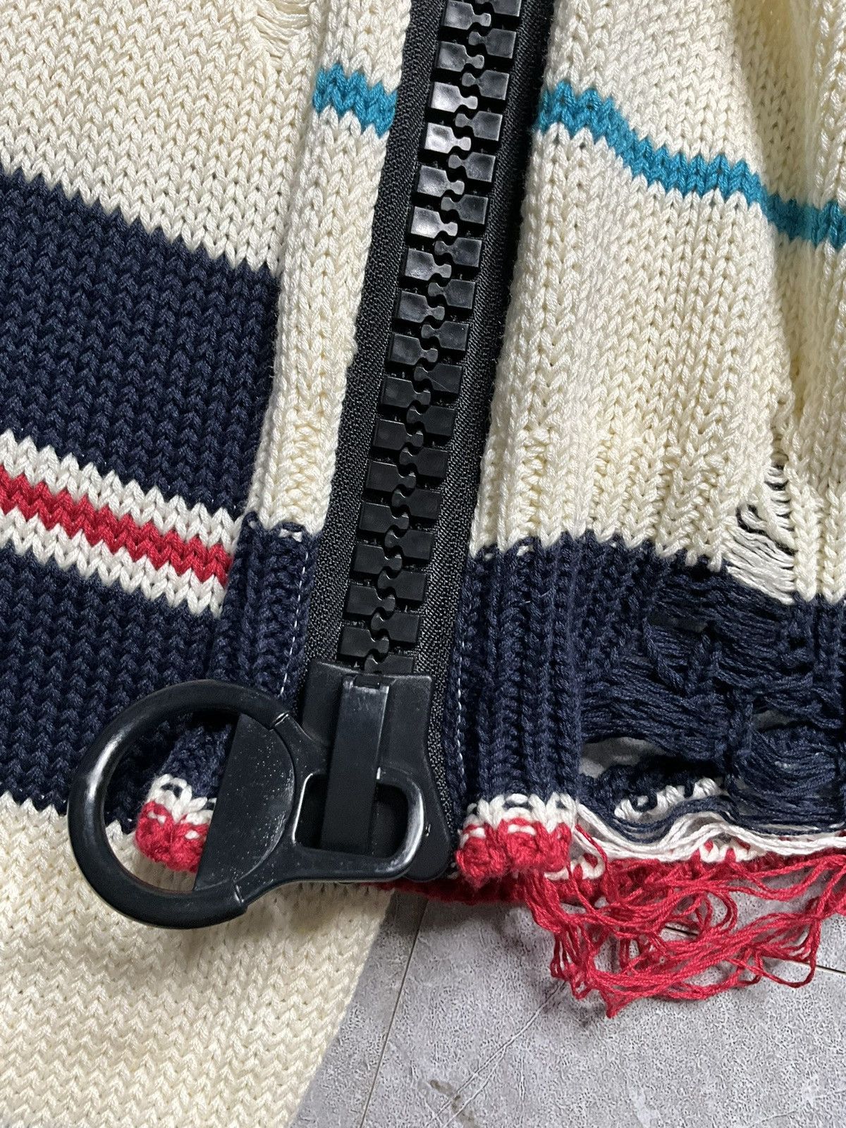 Maison MIHARA YASUHIRO MMY Distressed Decorative Zipped Sweater Size US M / EU 48-50 / 2 - 8 Thumbnail