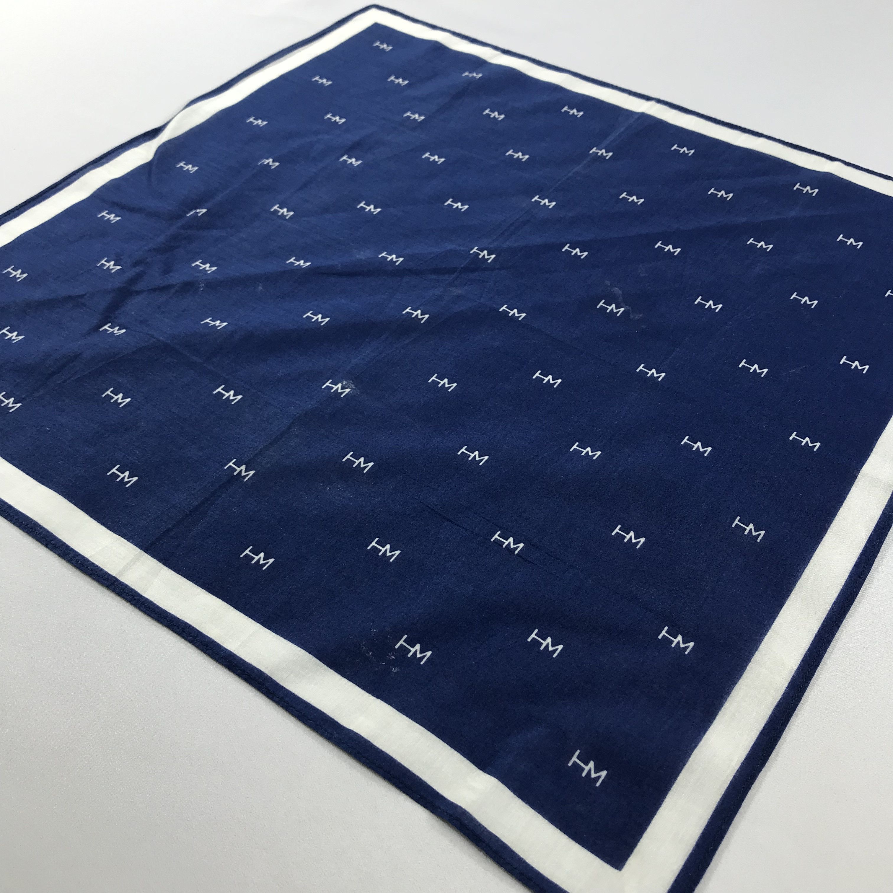 Hanae Mori × Vintage Hanae Mori Bandana / Handkerchief / Neckerchief - S2450 Size ONE SIZE - 2 Thumbnail