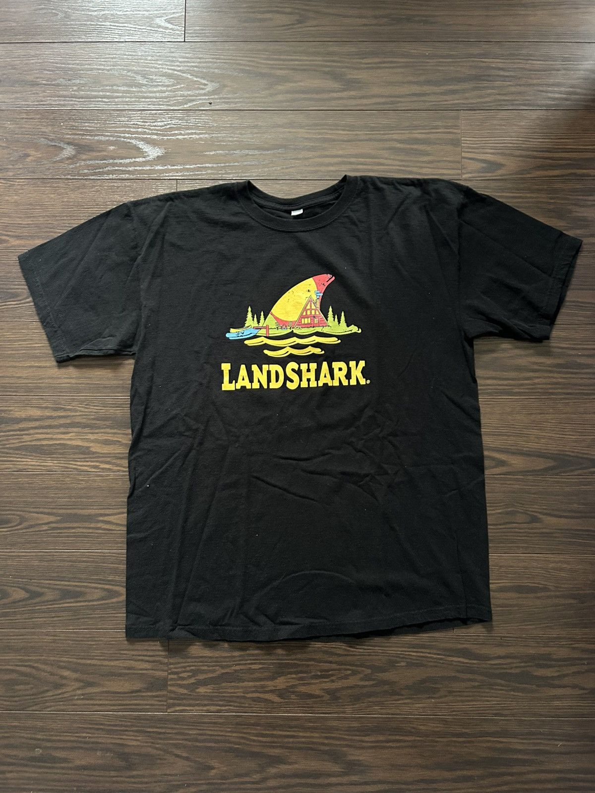 Hanes Landshark Island Graphic T-Shirt Black Size US L / EU 52-54 / 3 - 1 Thumbnail