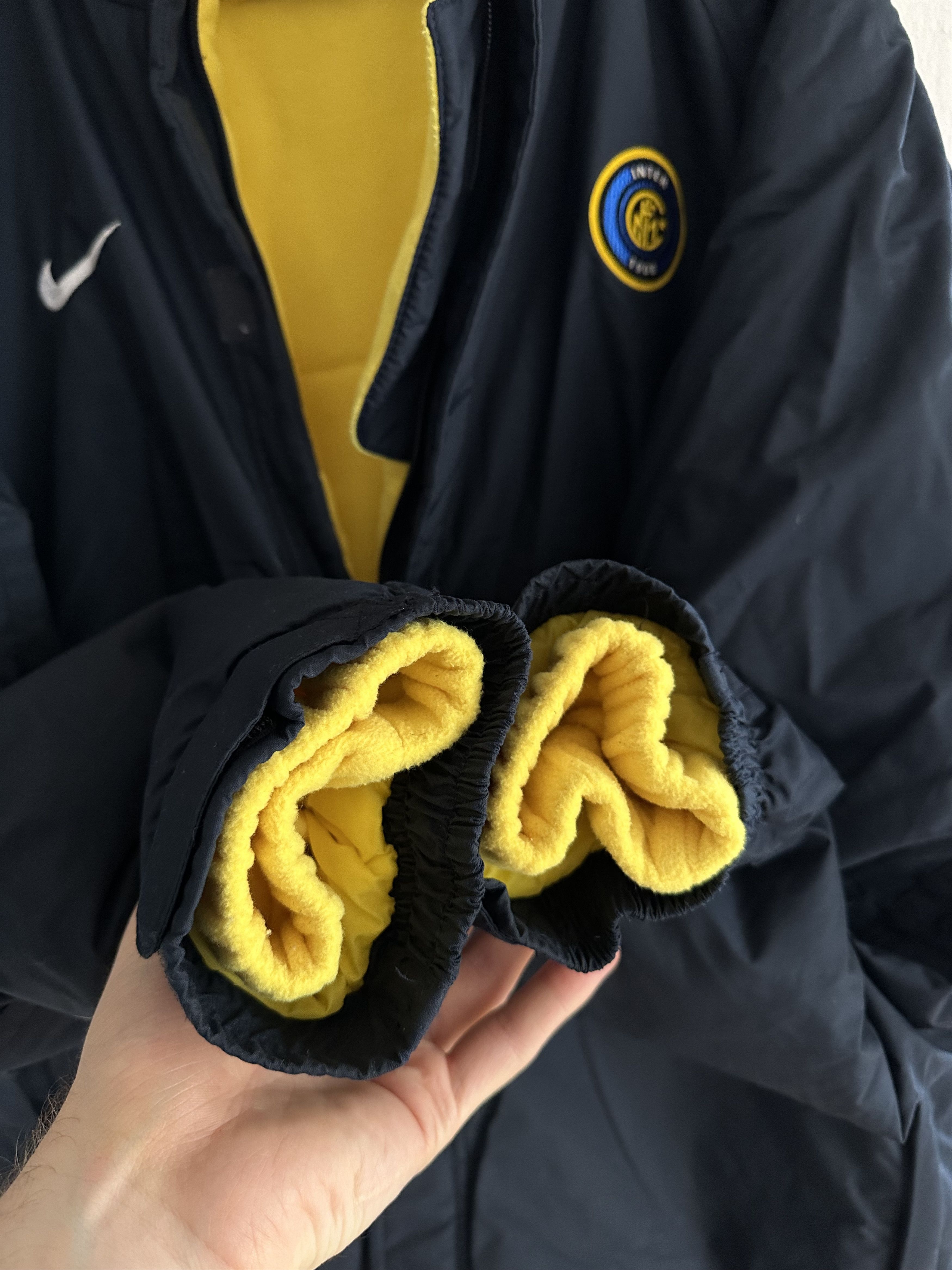 Nike Vintage Internazionale Inter Football Jacket Puffer Size US L / EU 52-54 / 3 - 13 Thumbnail