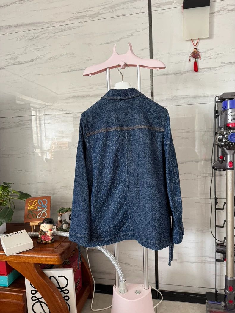 Loewe LOEWE Unisex size 36 shirt, sweater, windbreaker, jacket, Size XS / US 0-2 / IT 36-38 - 2 Thumbnail