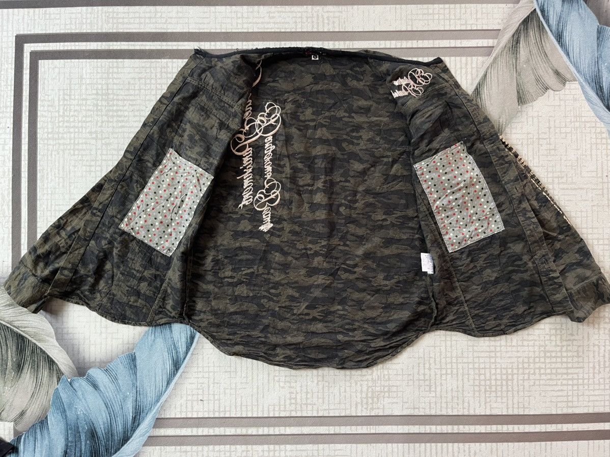 Japanese Brand Rare Divine Retribution camoflouge Geisha jaket Size US L / EU 52-54 / 3 - 11 Thumbnail
