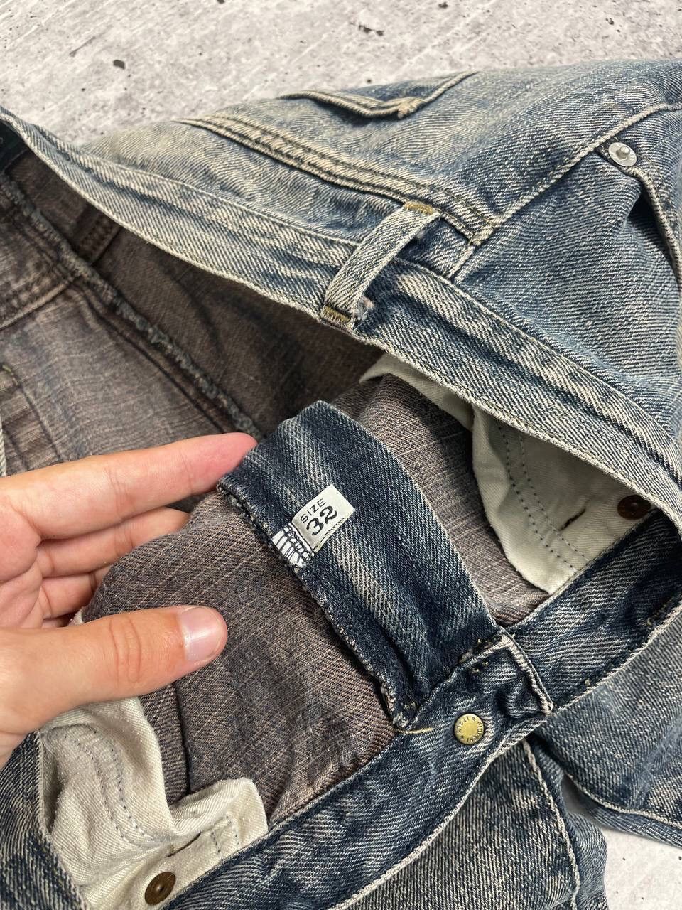 Armani Vintage Armani Jeans Faded Relaxed Fit Denim Y2K Size US 32 / EU 48 - 8 Thumbnail