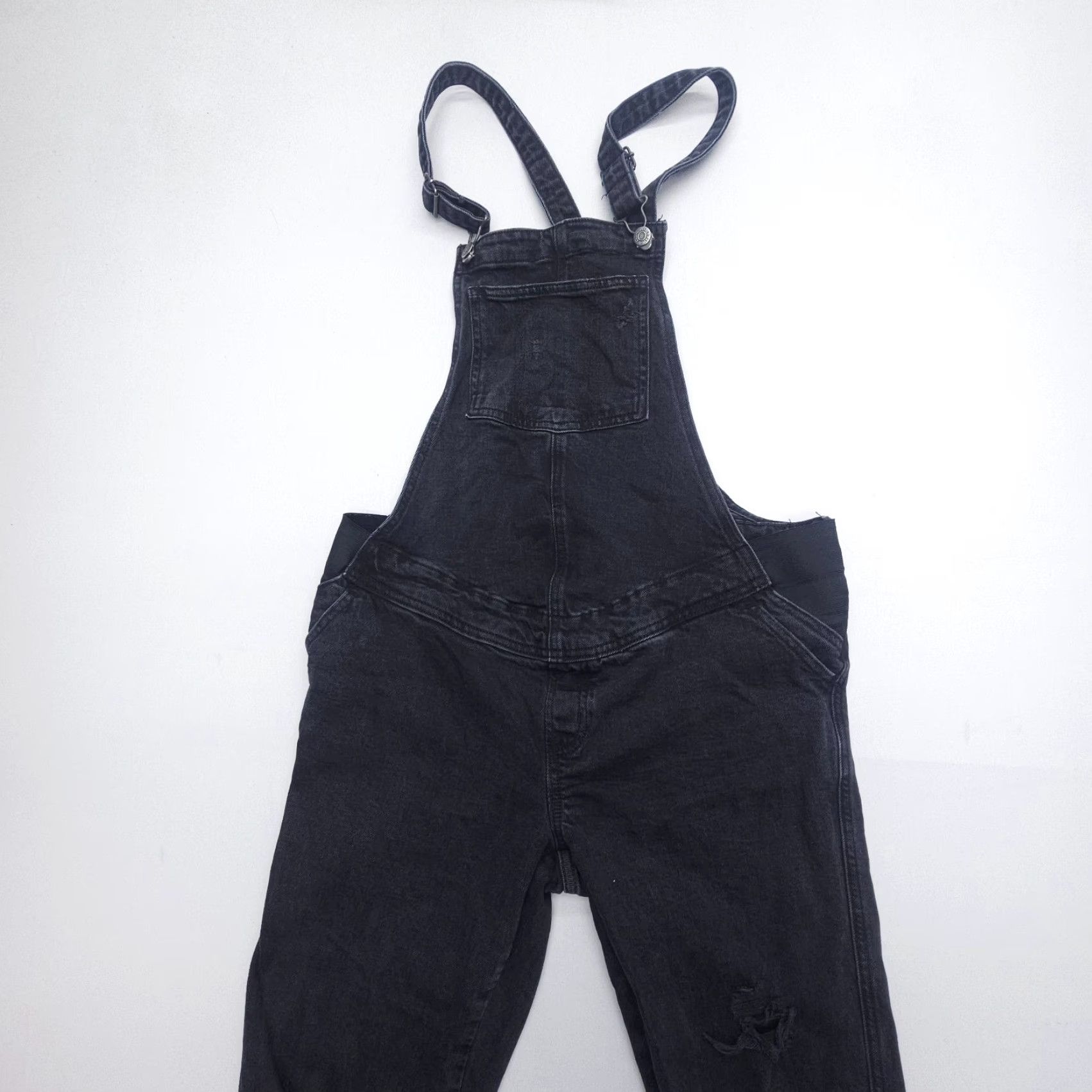 Old Navy Maternity Old Navy Bib Jean Overalls Size 6 Long Black Distressed Dark Wash 30in Size 28" / US 6 / IT 42 - 2 Thumbnail